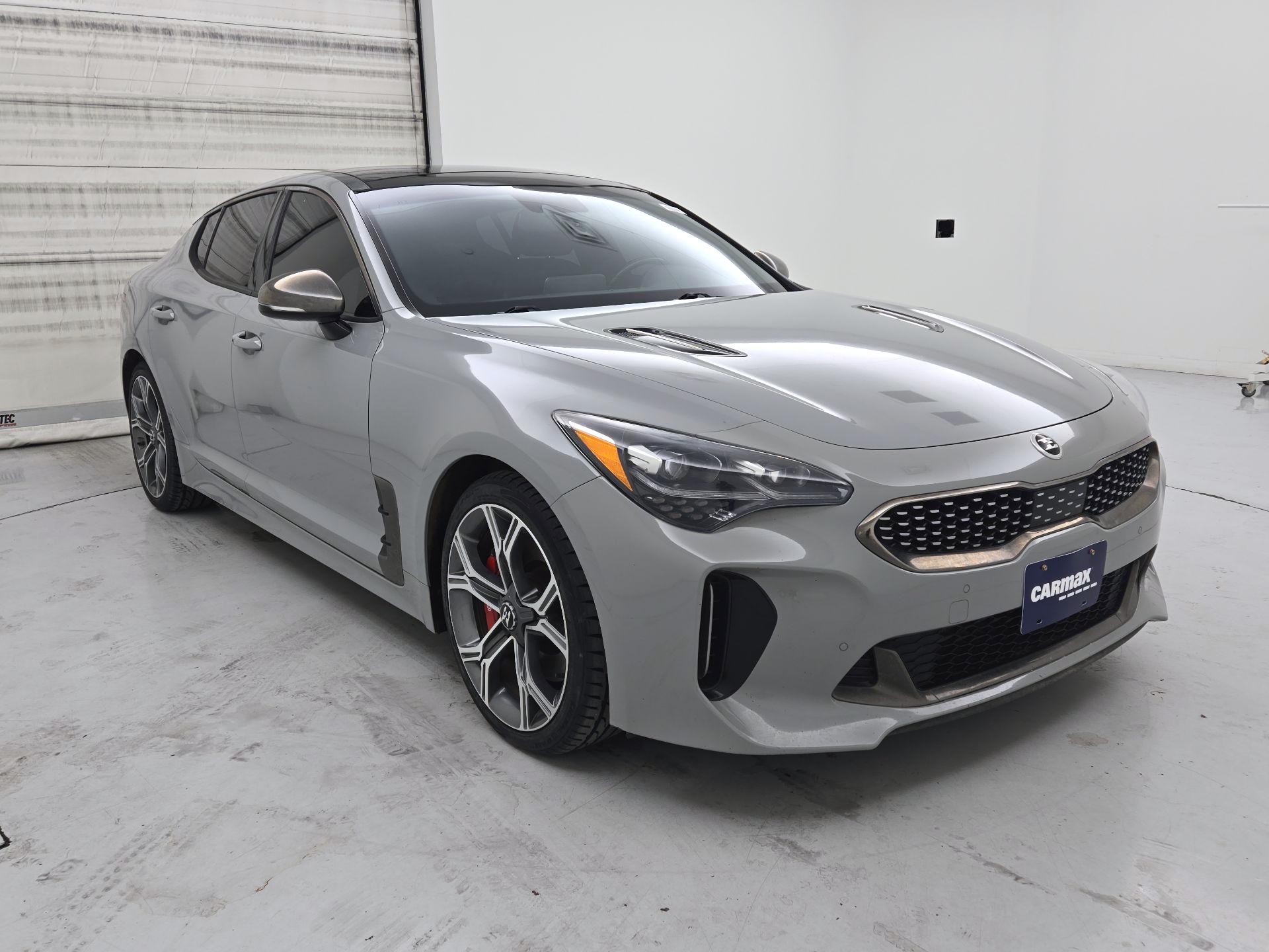 Thumbnail: 2019 Kia Stinger - 1