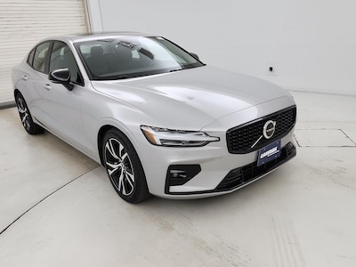Silver 2025 Volvo S60 B5 Core