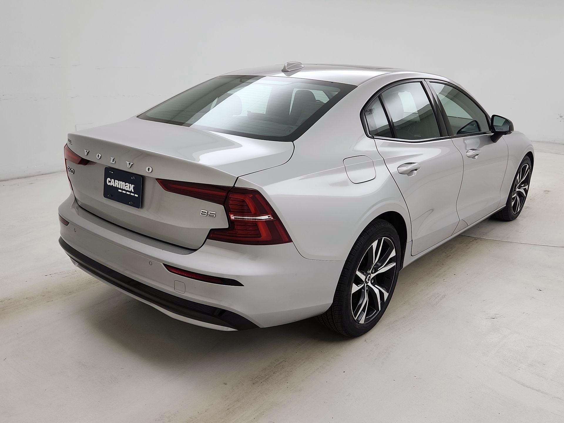 Thumbnail: 2025 Volvo S60 - 5