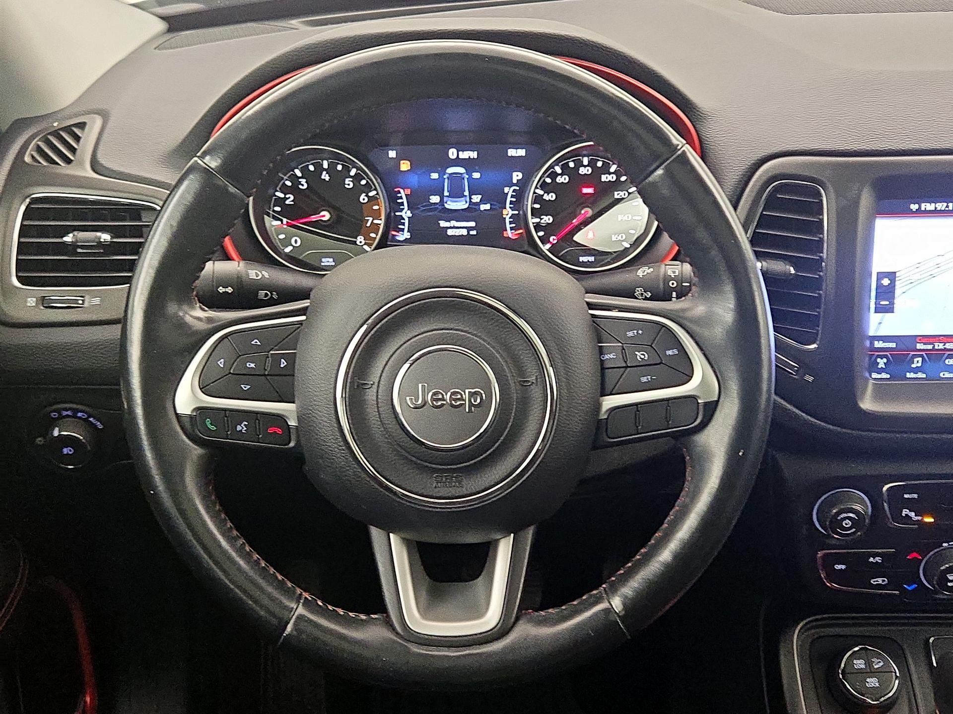 Thumbnail: 2018 Jeep Compass - 10