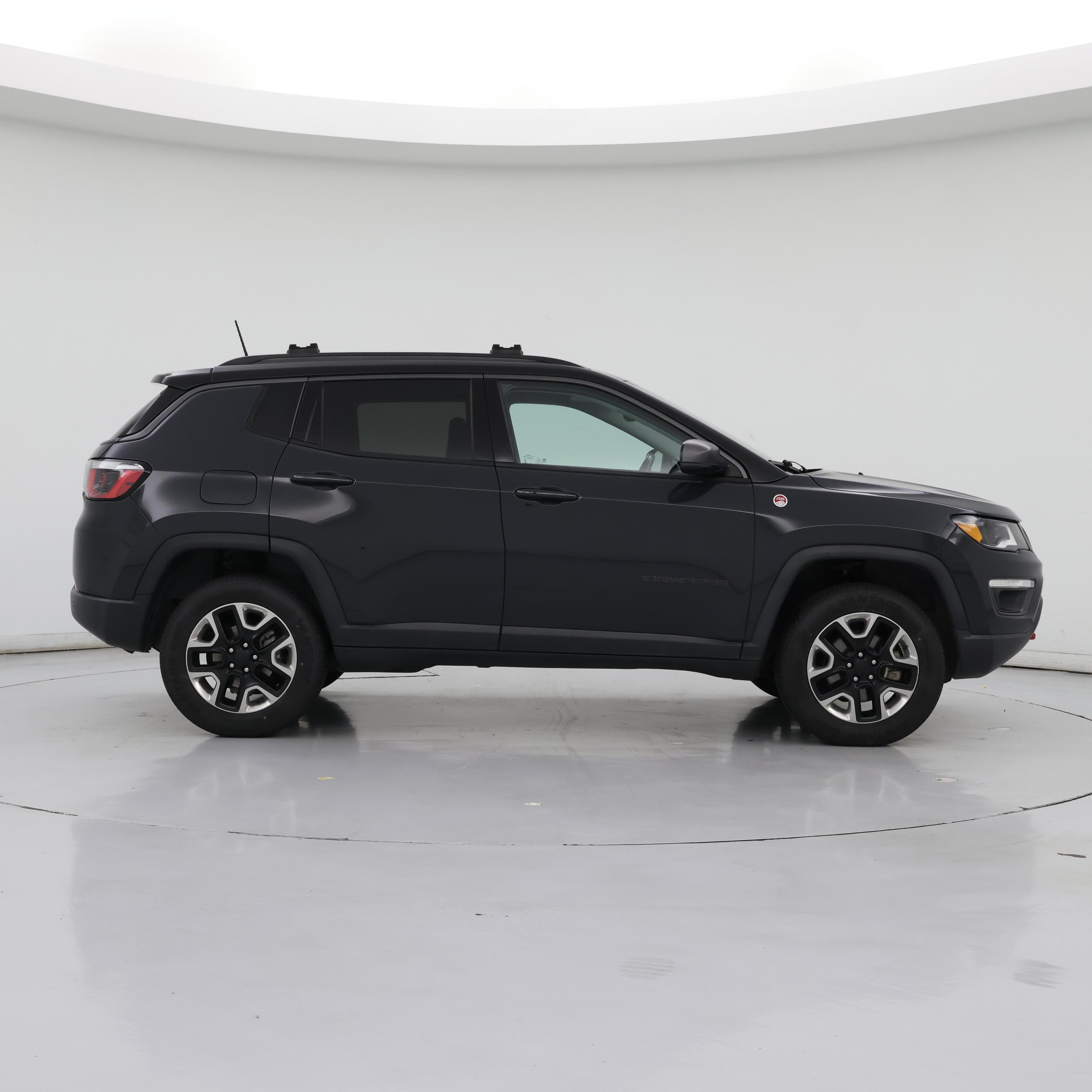 Thumbnail: 2018 Jeep Compass - 7