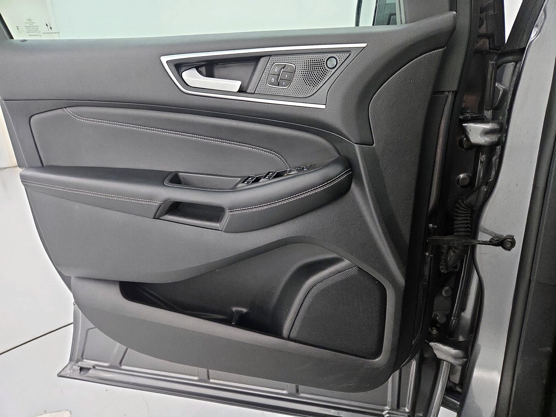 Thumbnail: 2024 Ford Edge - 12