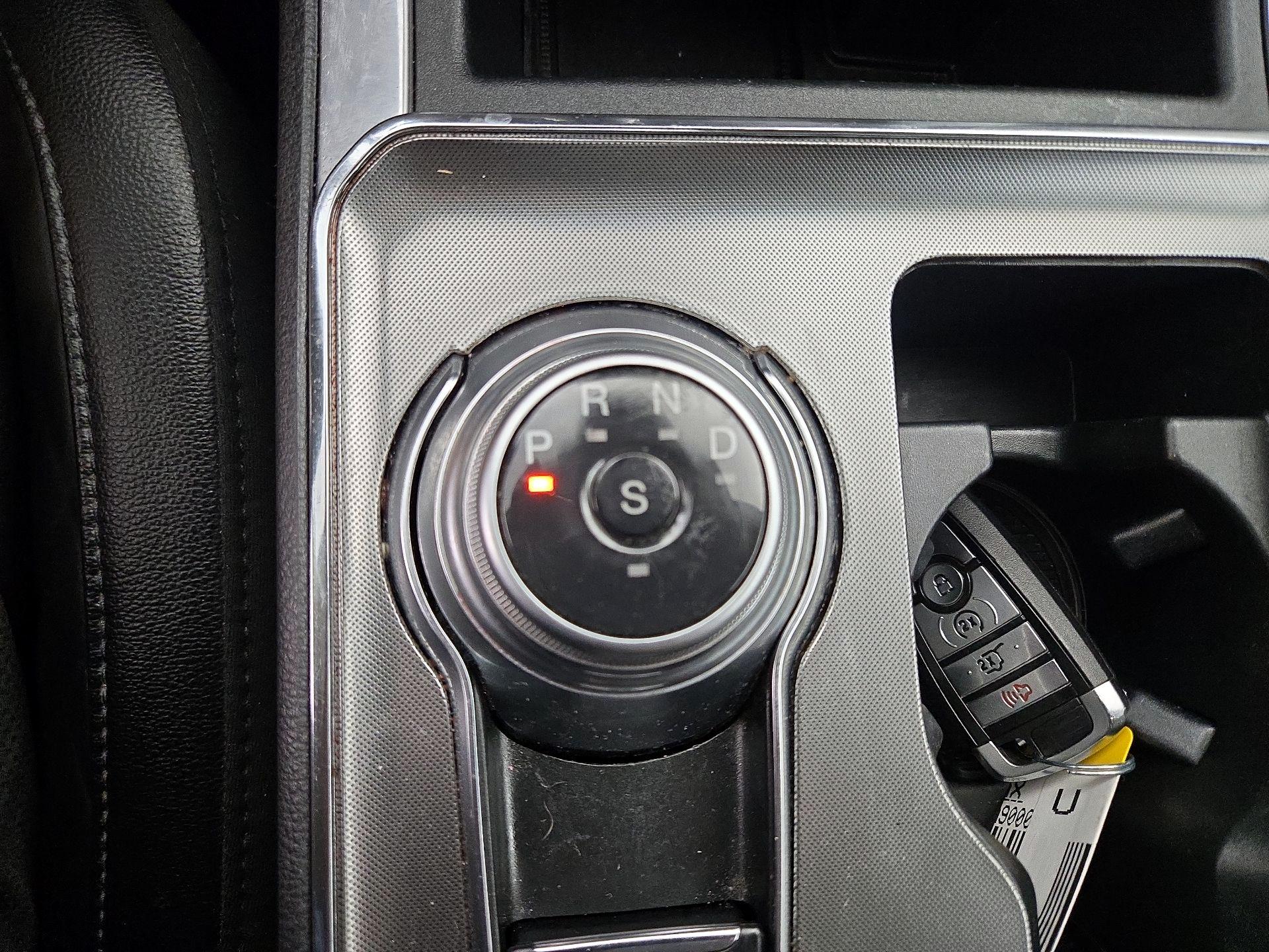 Thumbnail: 2024 Ford Edge - 17