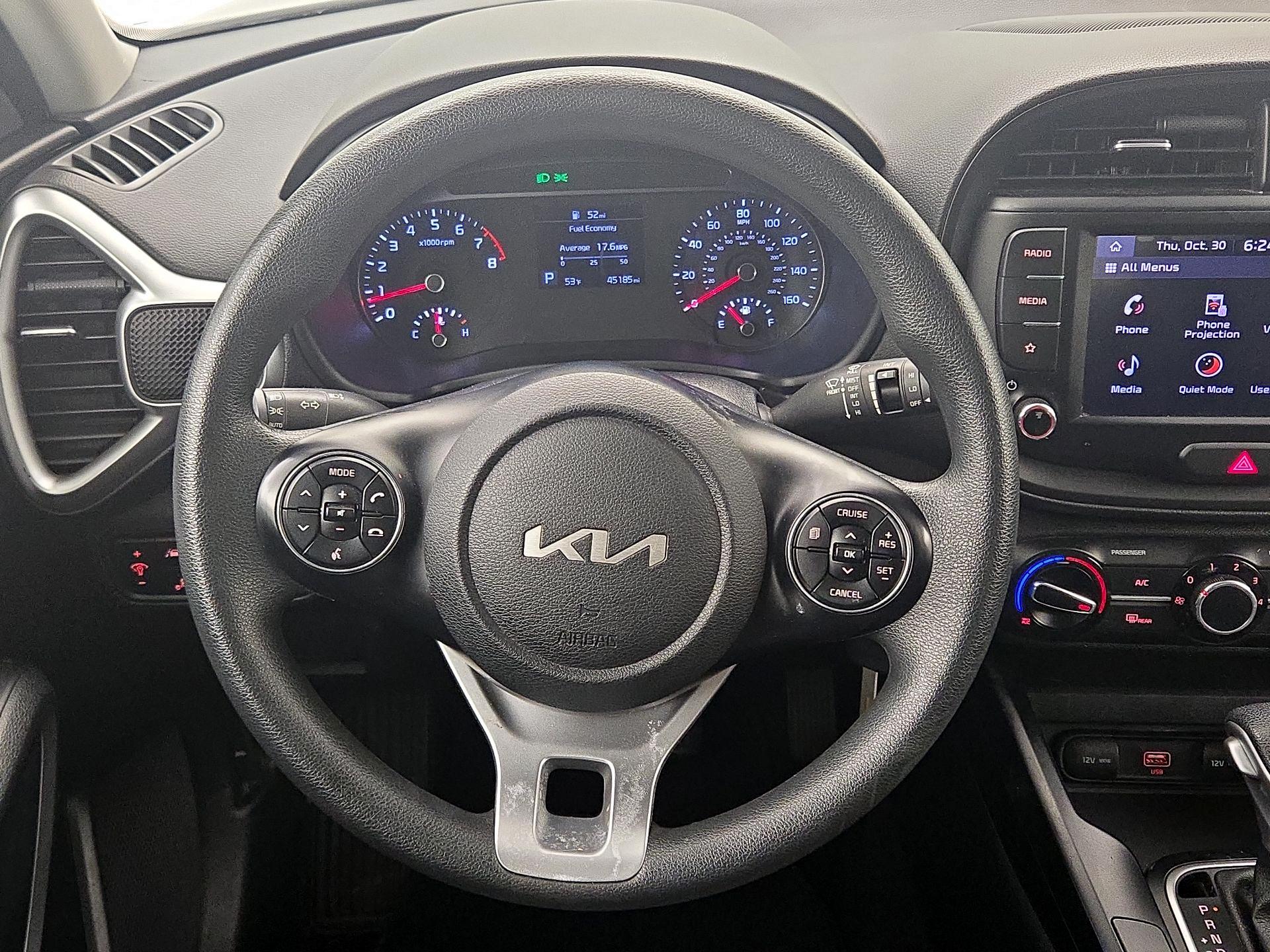 Thumbnail: 2022 Kia Soul - 10