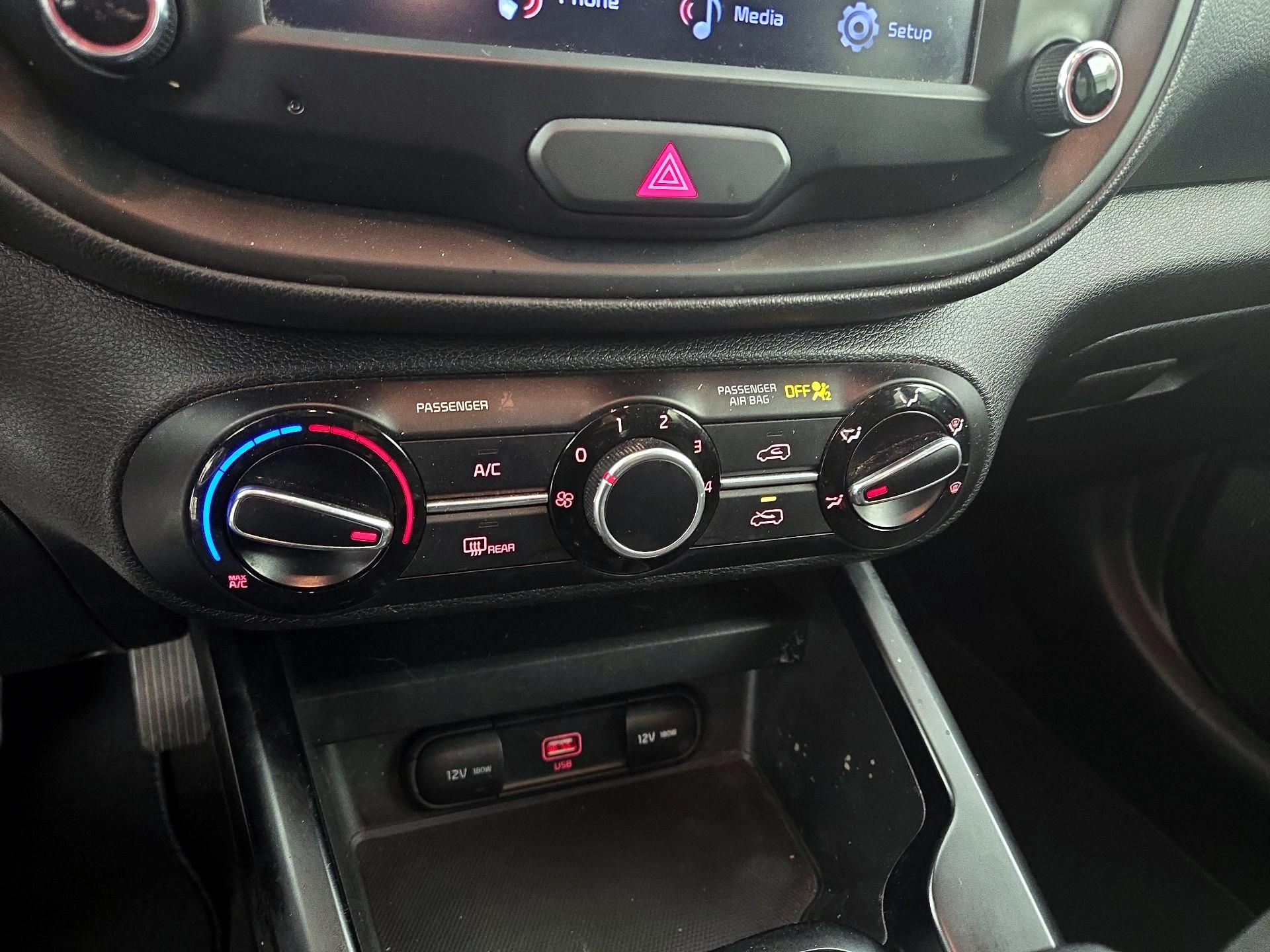 Thumbnail: 2022 Kia Soul - 16