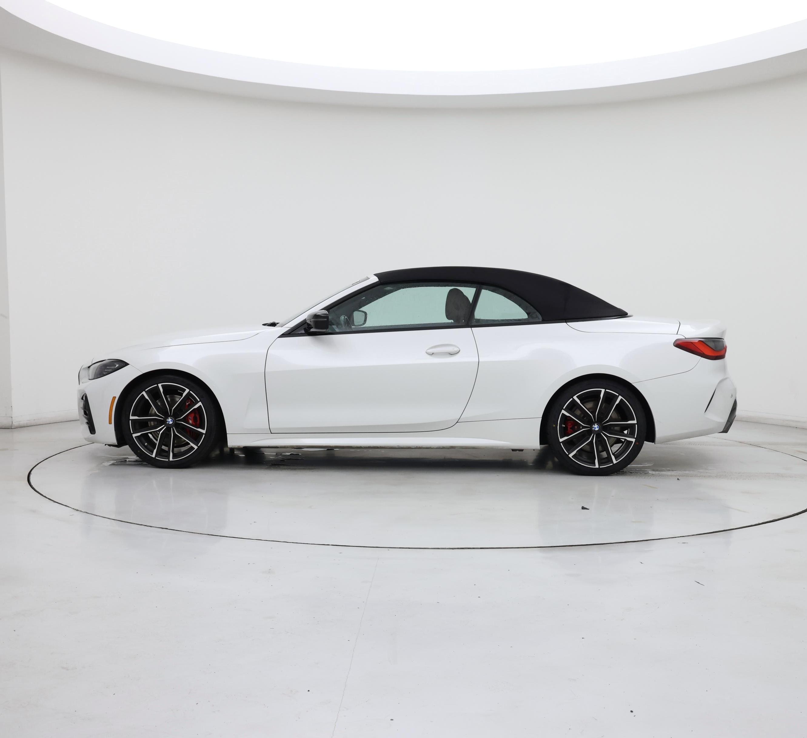 Thumbnail: 2023 BMW 4 Series - 3