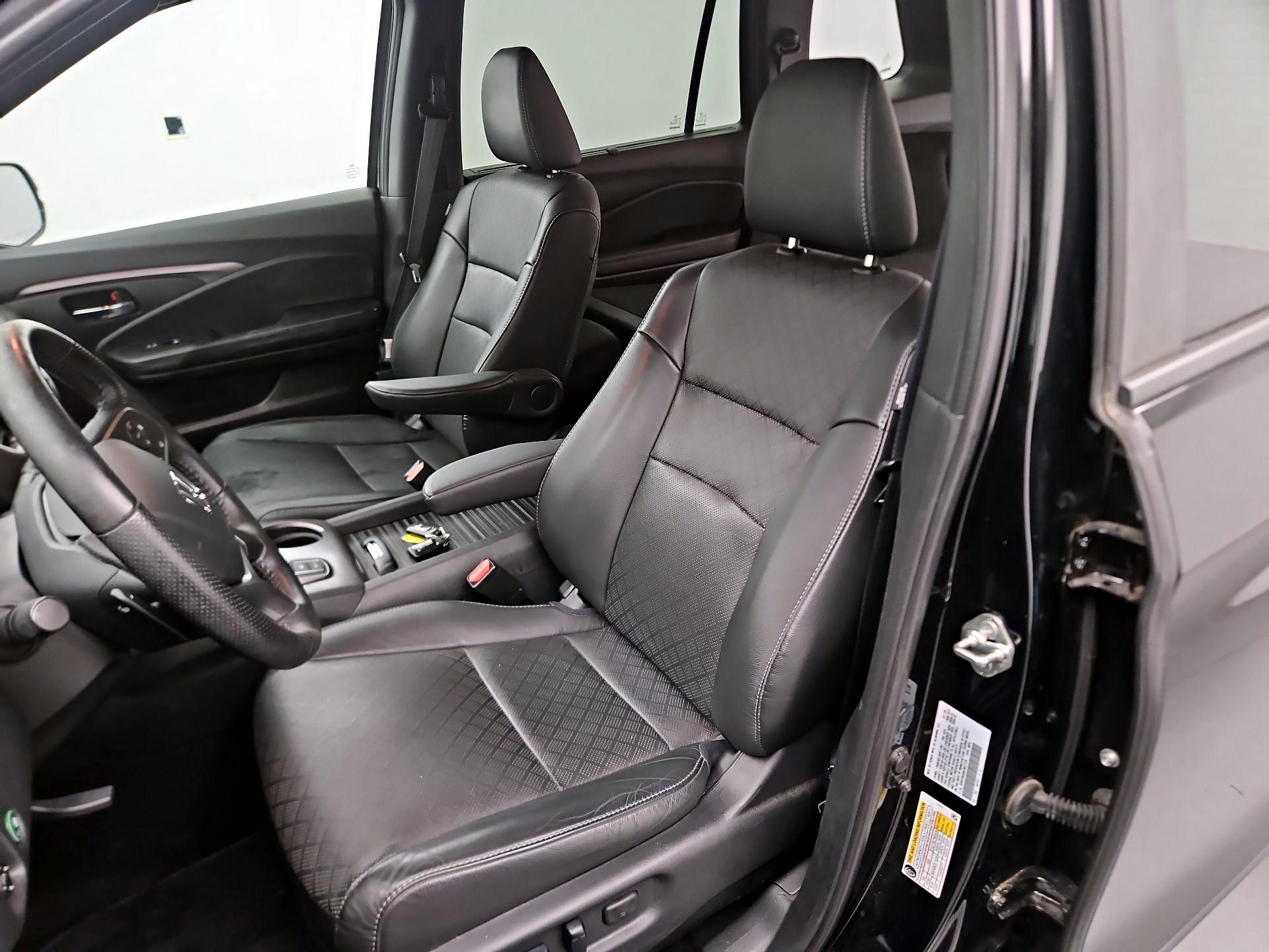 Thumbnail: 2020 Honda Passport - 11