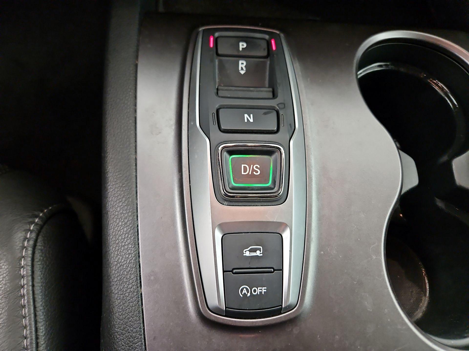 Thumbnail: 2020 Honda Passport - 17