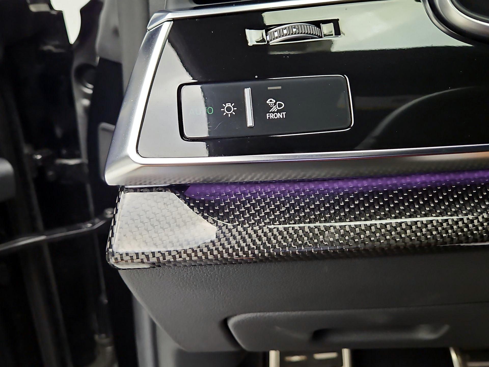 Thumbnail: 2023 Audi SQ8 - 13