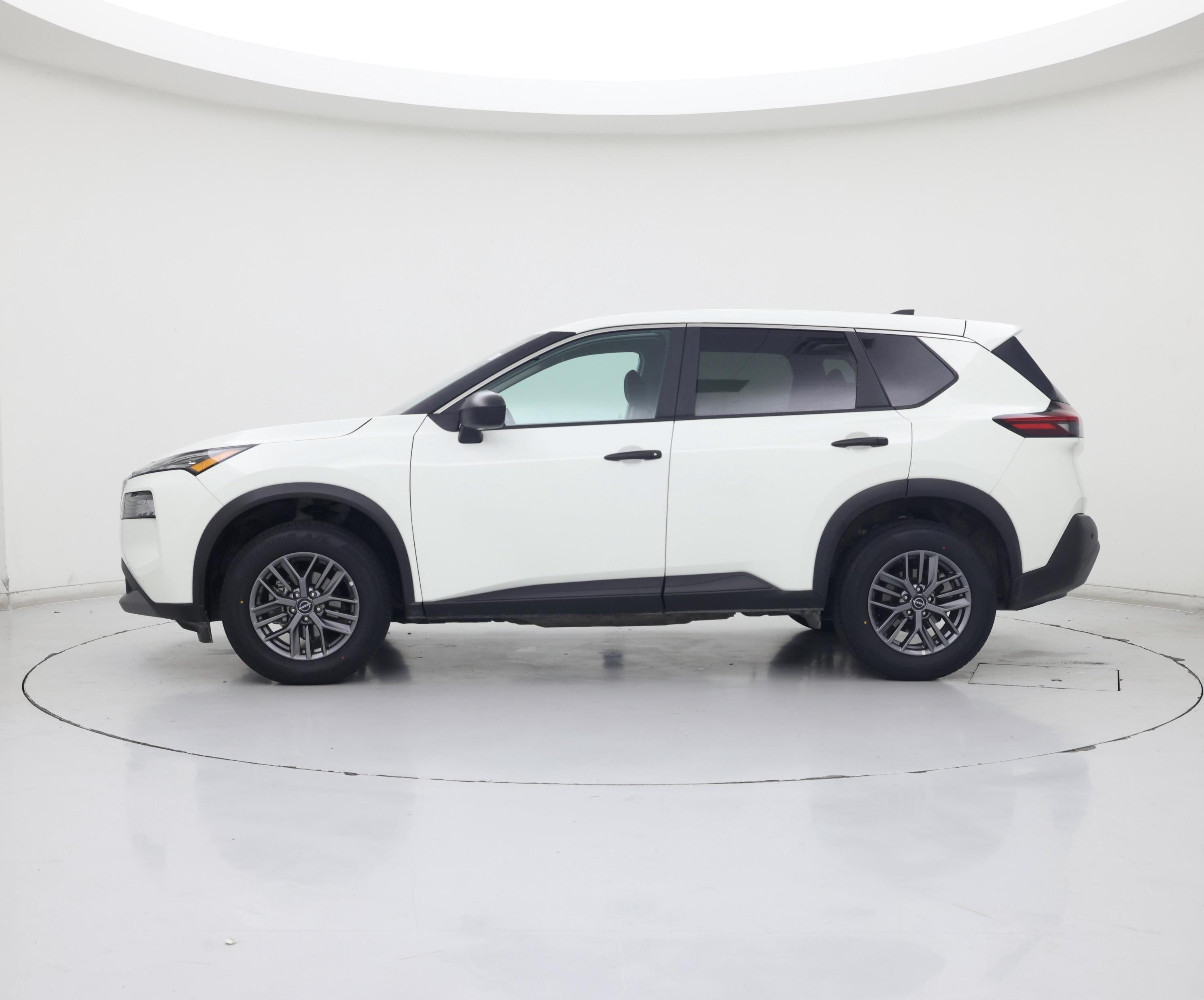 Thumbnail: 2023 Nissan Rogue - 3