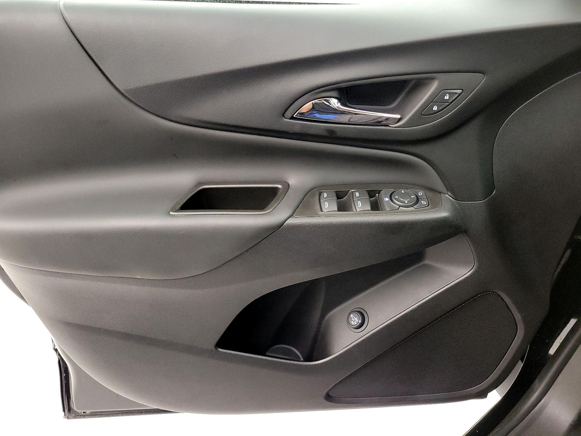 Thumbnail: 2024 Chevrolet Equinox - 12