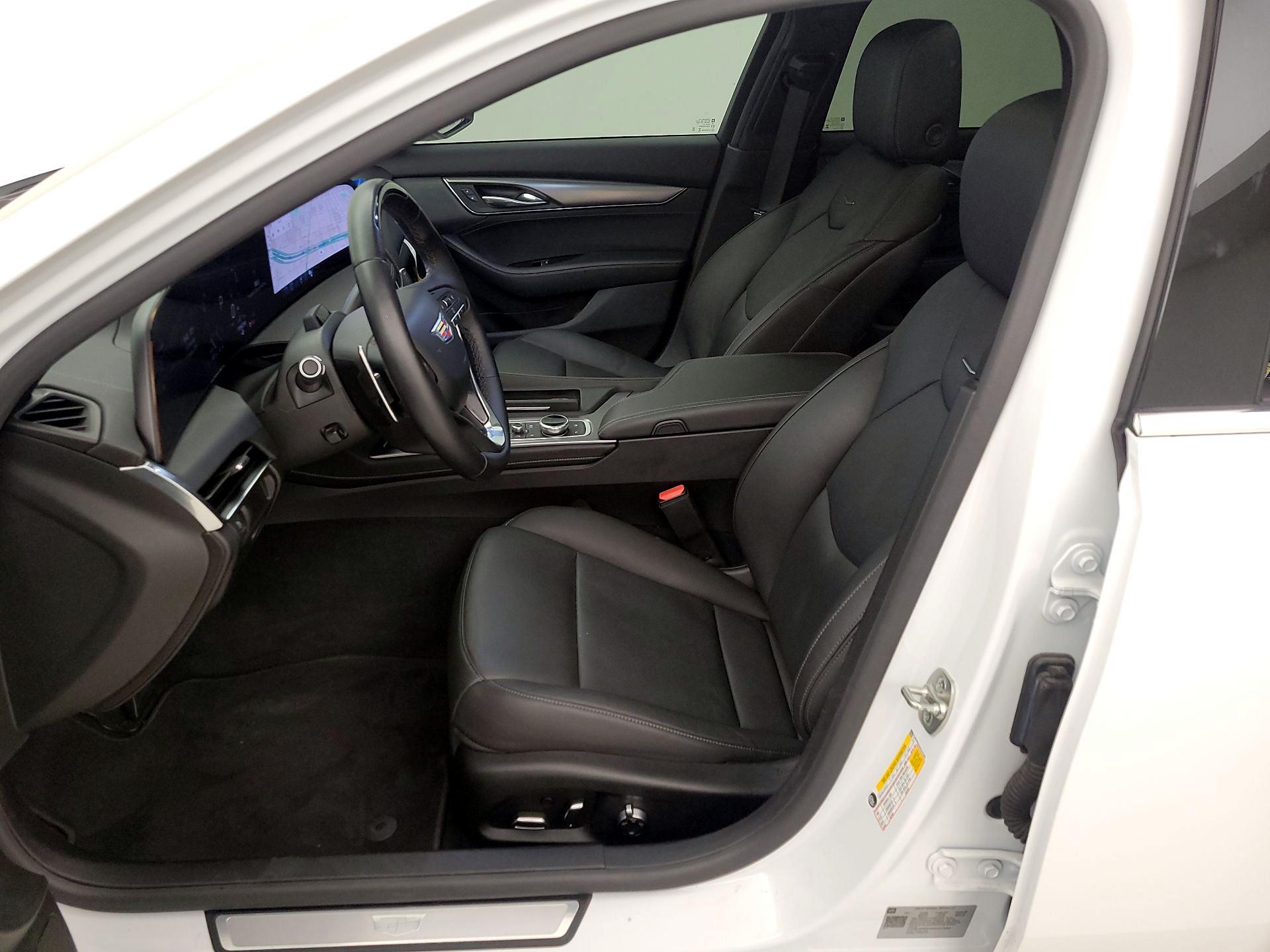 Thumbnail: 2025 Cadillac CT5 - 11