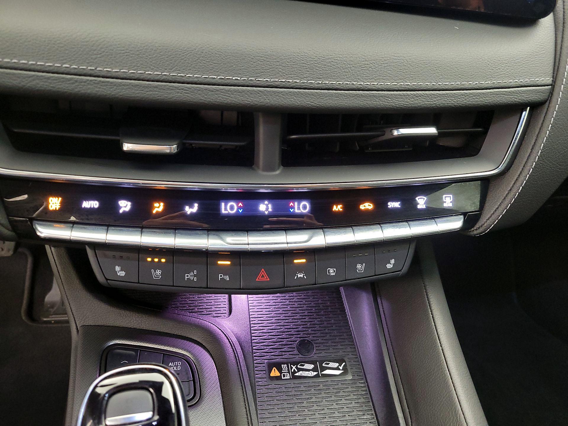 Thumbnail: 2025 Cadillac CT5 - 17