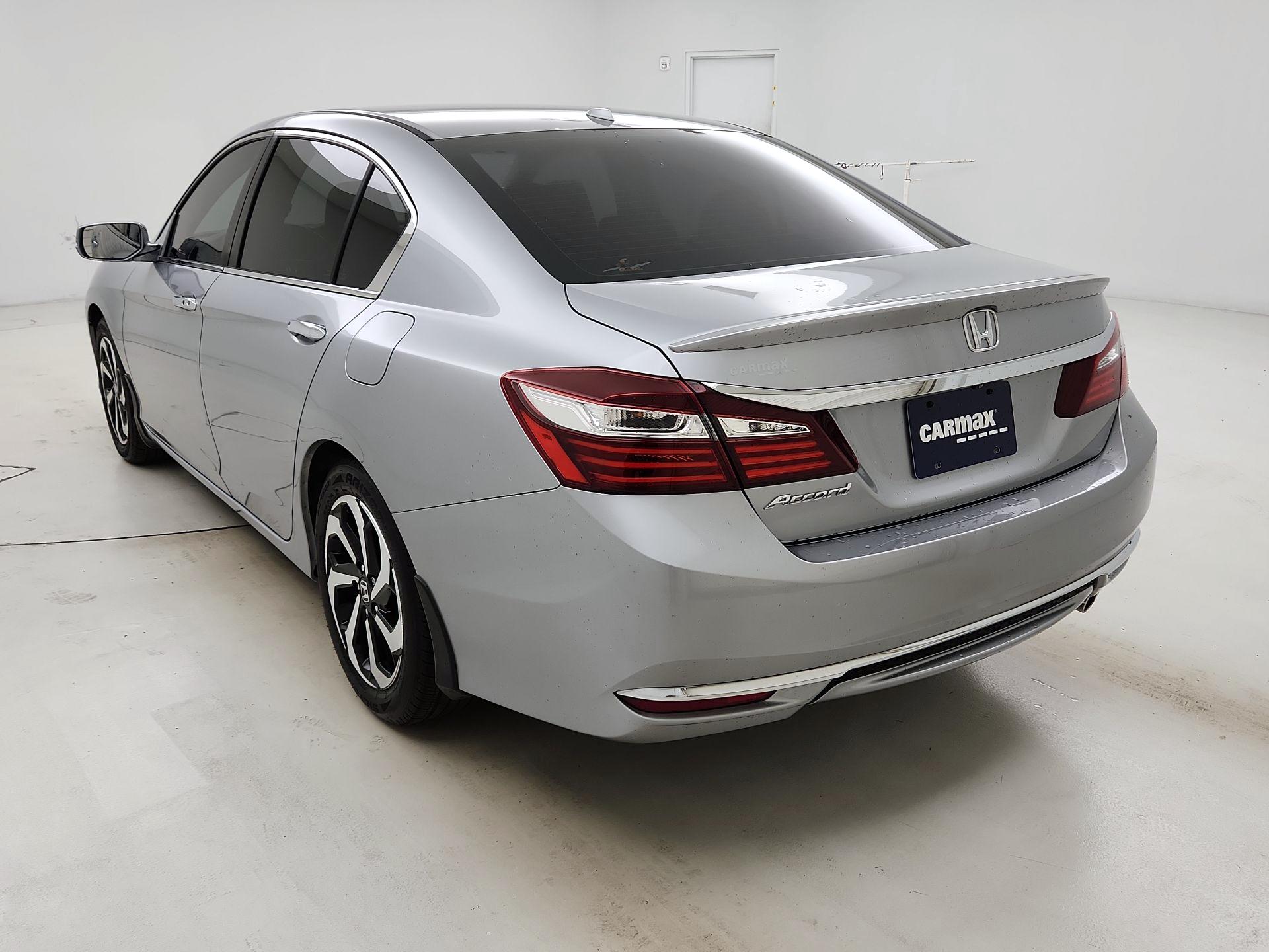 Thumbnail: 2016 Honda Accord - 7