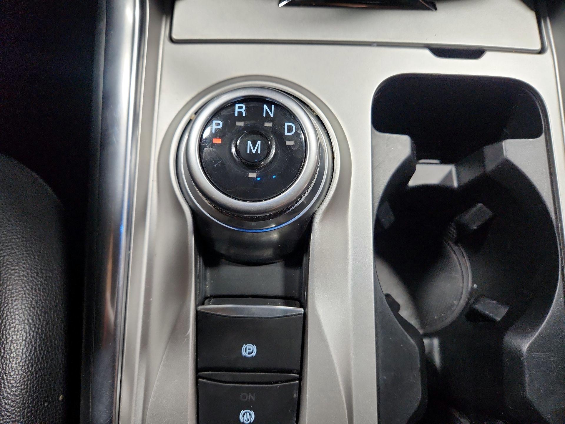 Thumbnail: 2020 Ford Explorer - 15