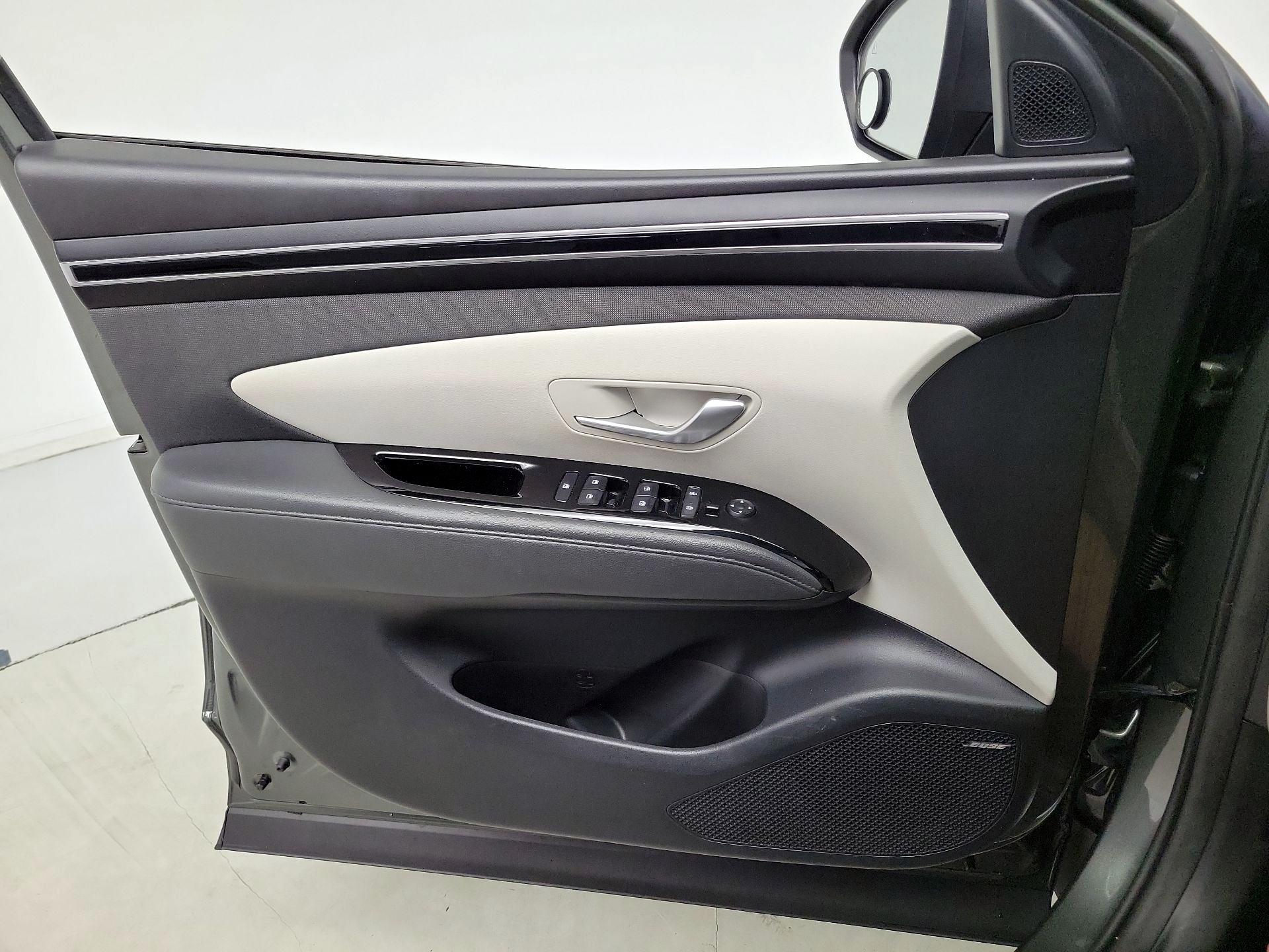 Thumbnail: 2022 Hyundai Tucson - 12