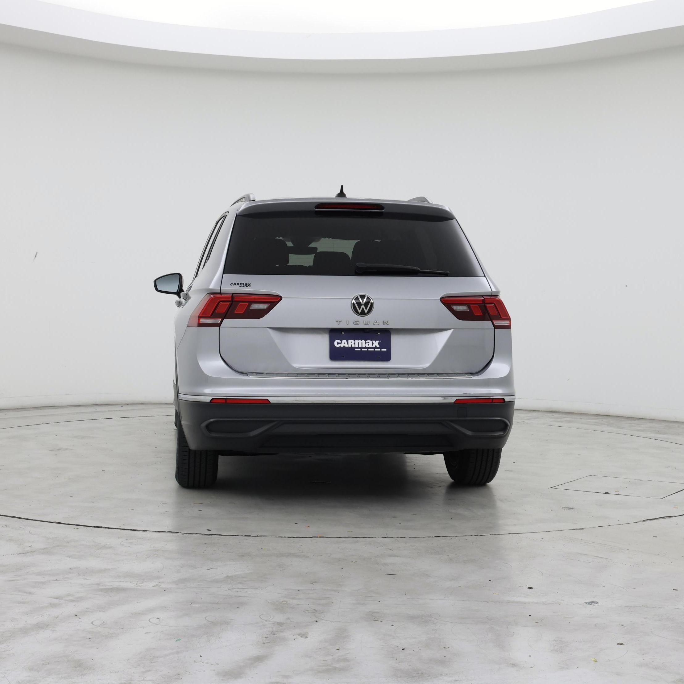 Thumbnail: 2023 Volkswagen Tiguan - 6