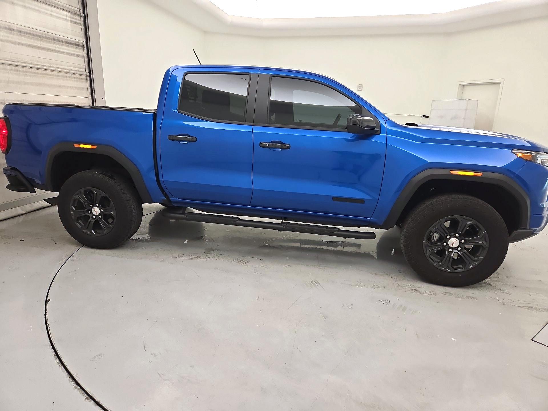 Thumbnail: 2024 GMC Canyon - 4