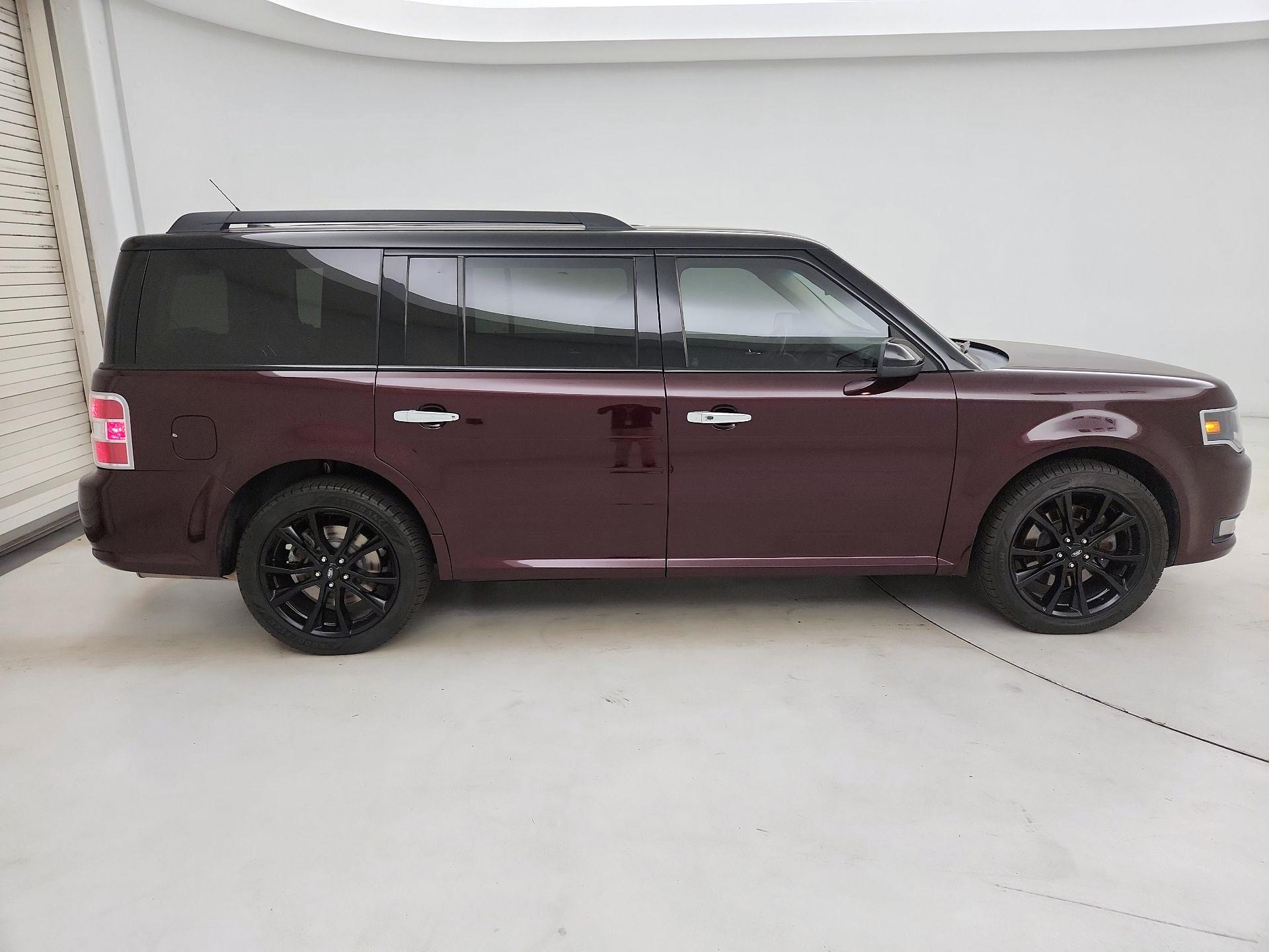 Thumbnail: 2019 Ford Flex - 4