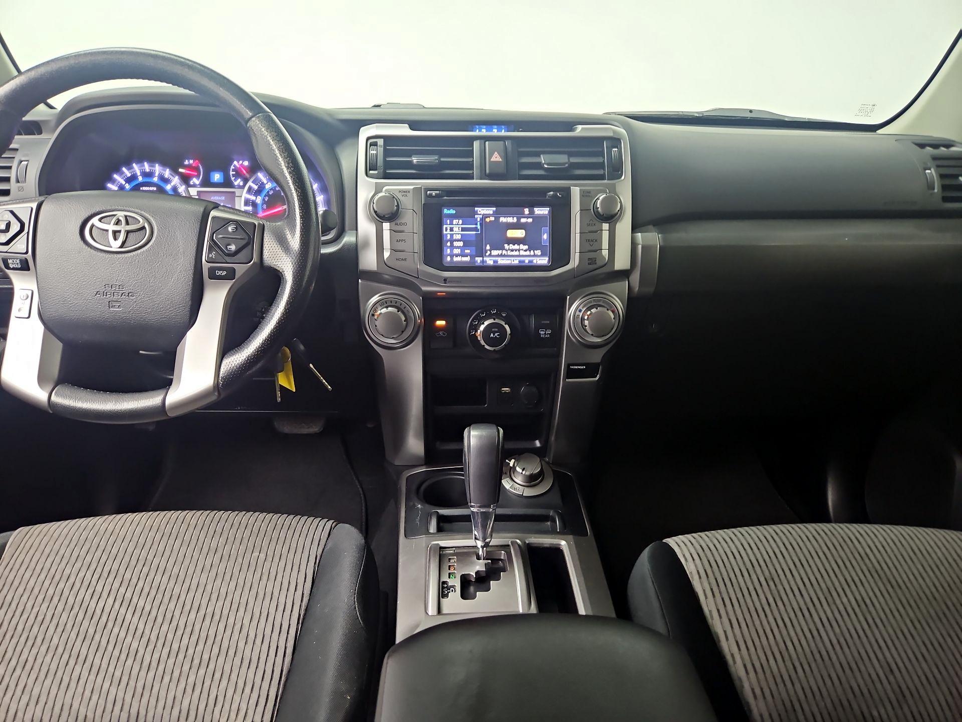 Thumbnail: 2014 Toyota 4Runner - 9