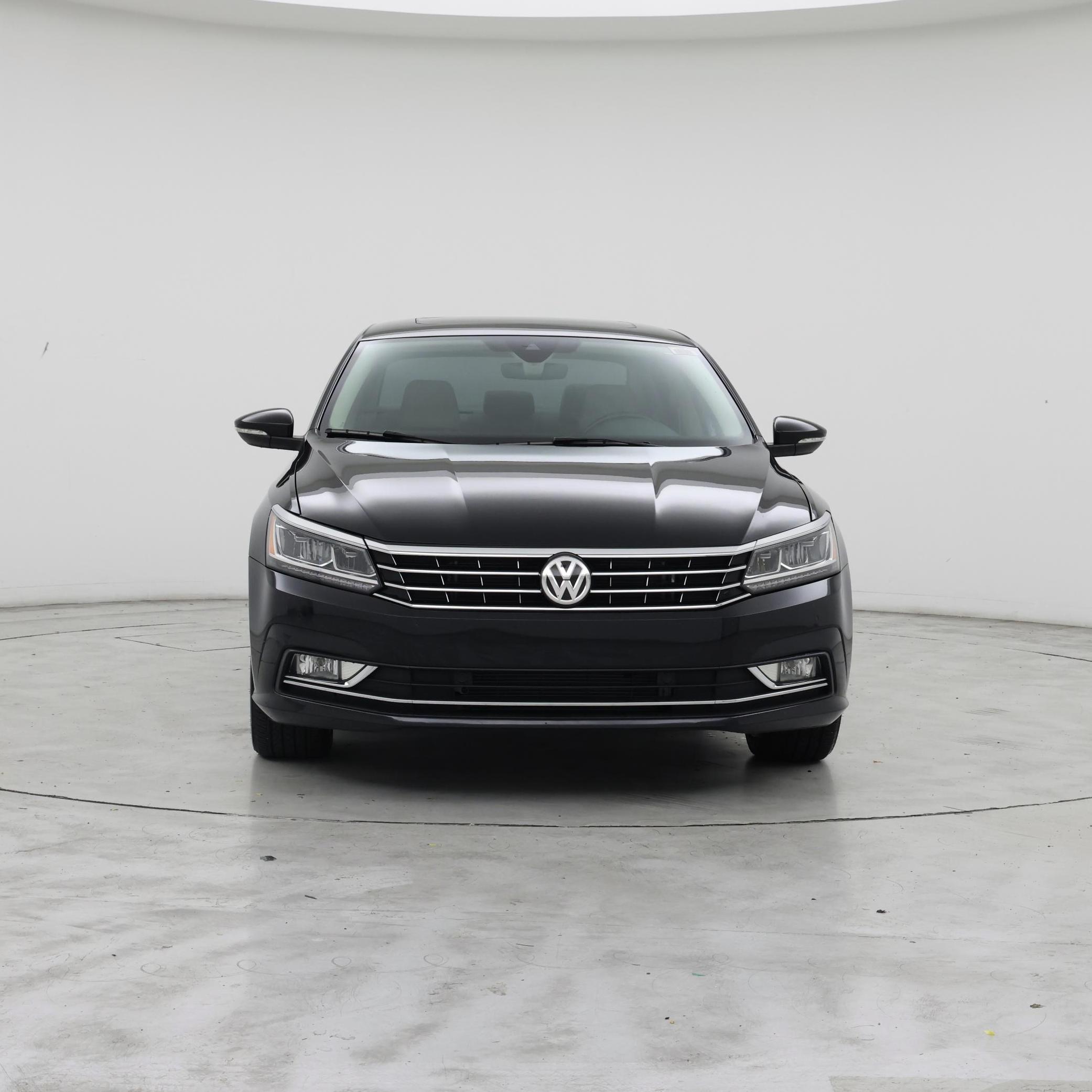 Thumbnail: 2017 Volkswagen Passat - 5