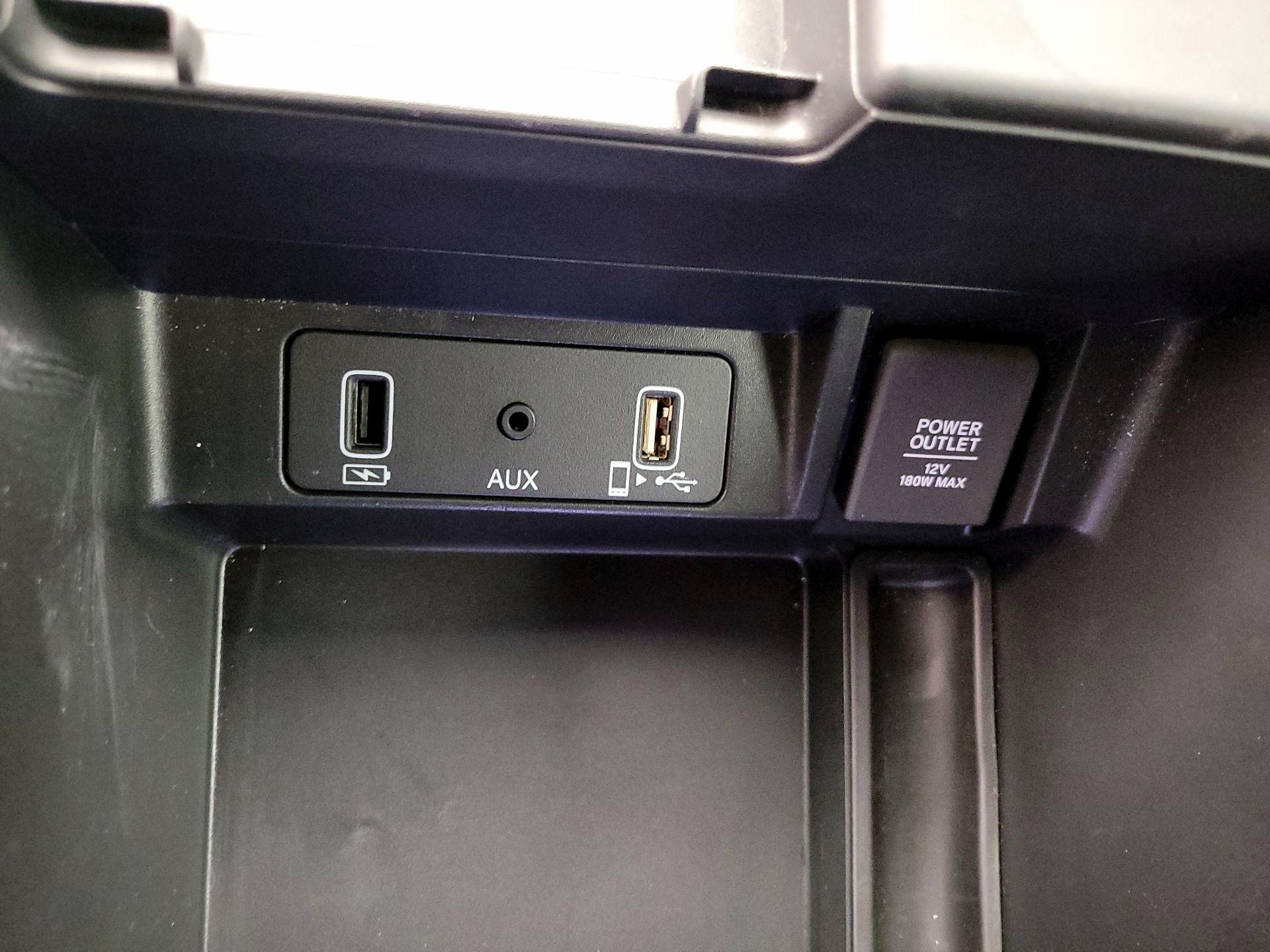 Thumbnail: 2023 Acura TLX - 19