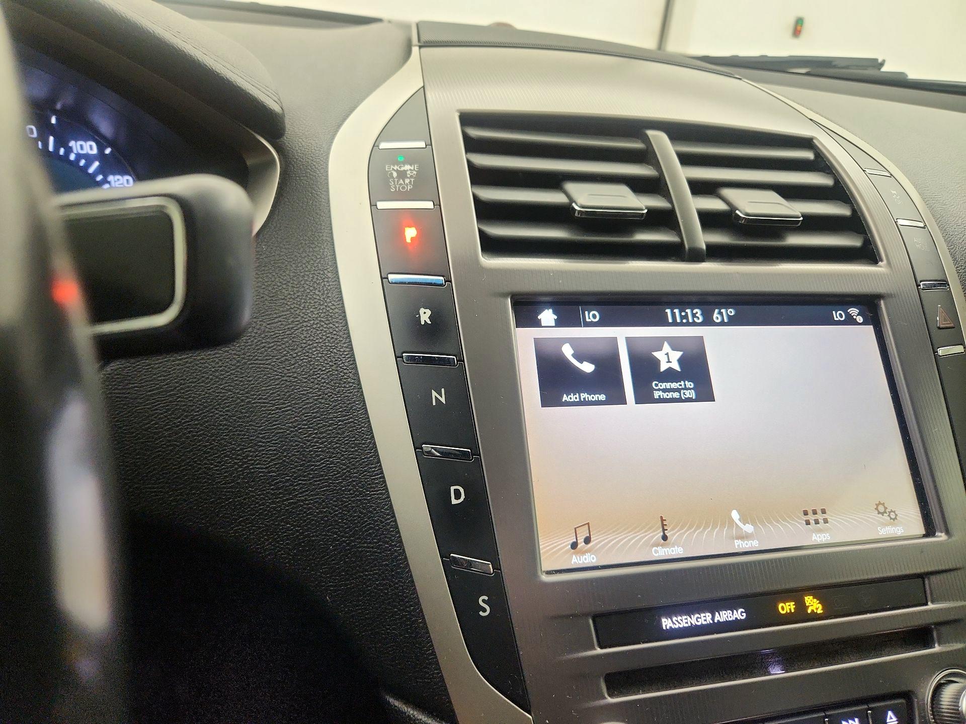Thumbnail: 2018 Lincoln MKZ - 17