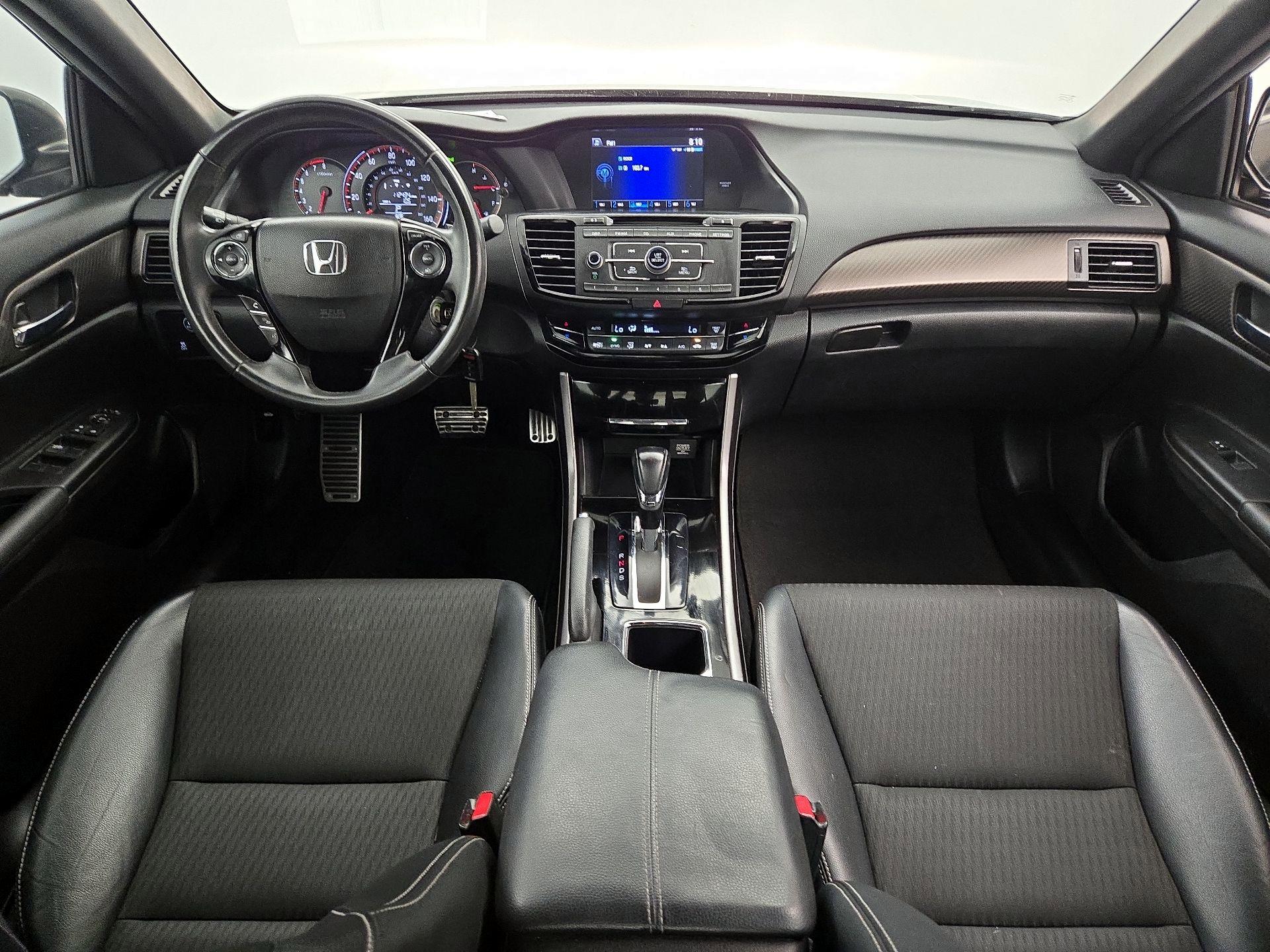 Thumbnail: 2016 Honda Accord - 9