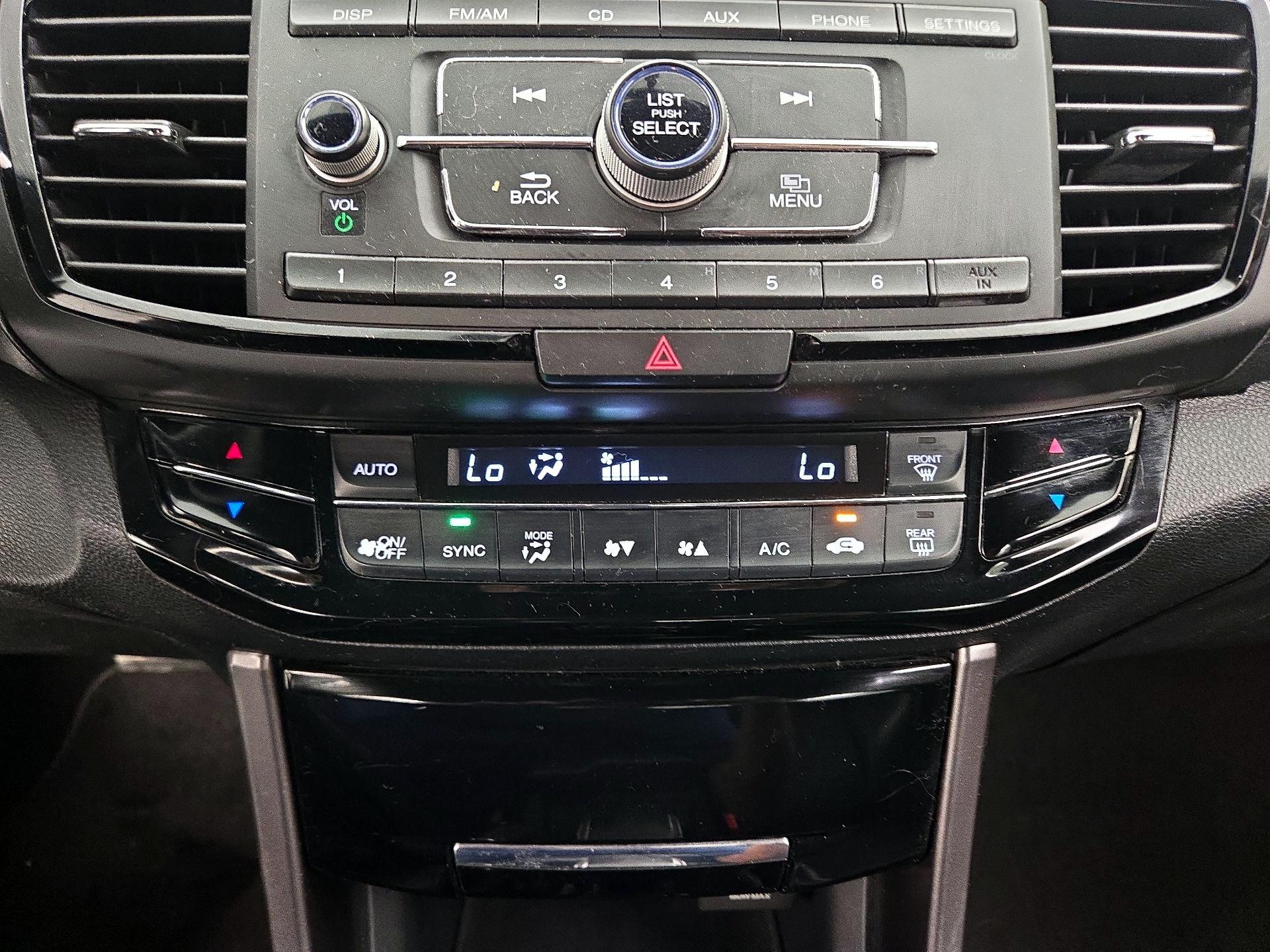 Thumbnail: 2016 Honda Accord - 16