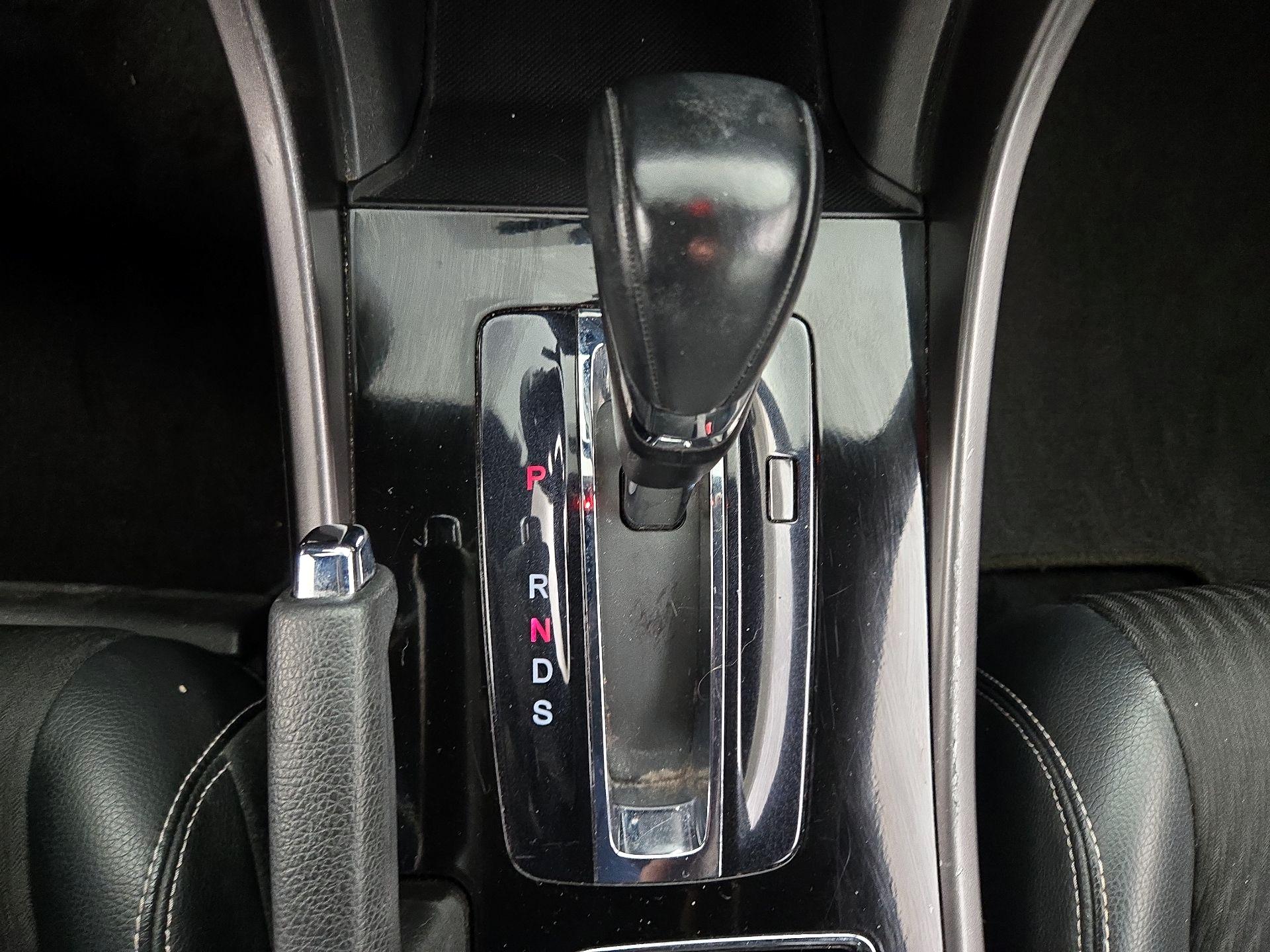 Thumbnail: 2016 Honda Accord - 17