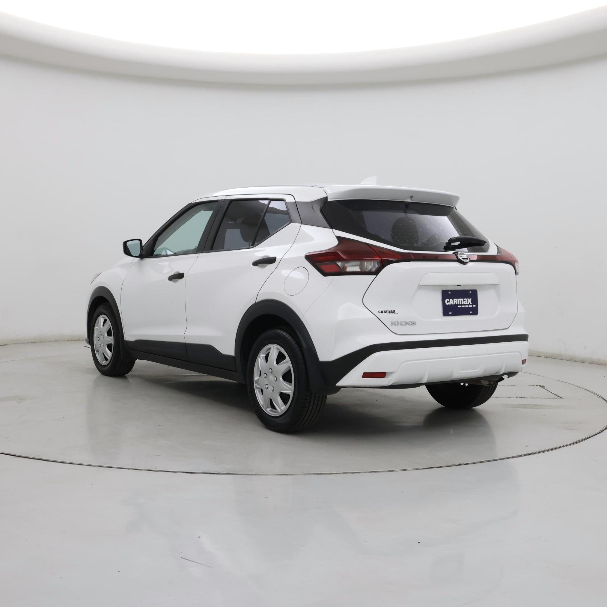Thumbnail: 2021 Nissan Kicks - 2