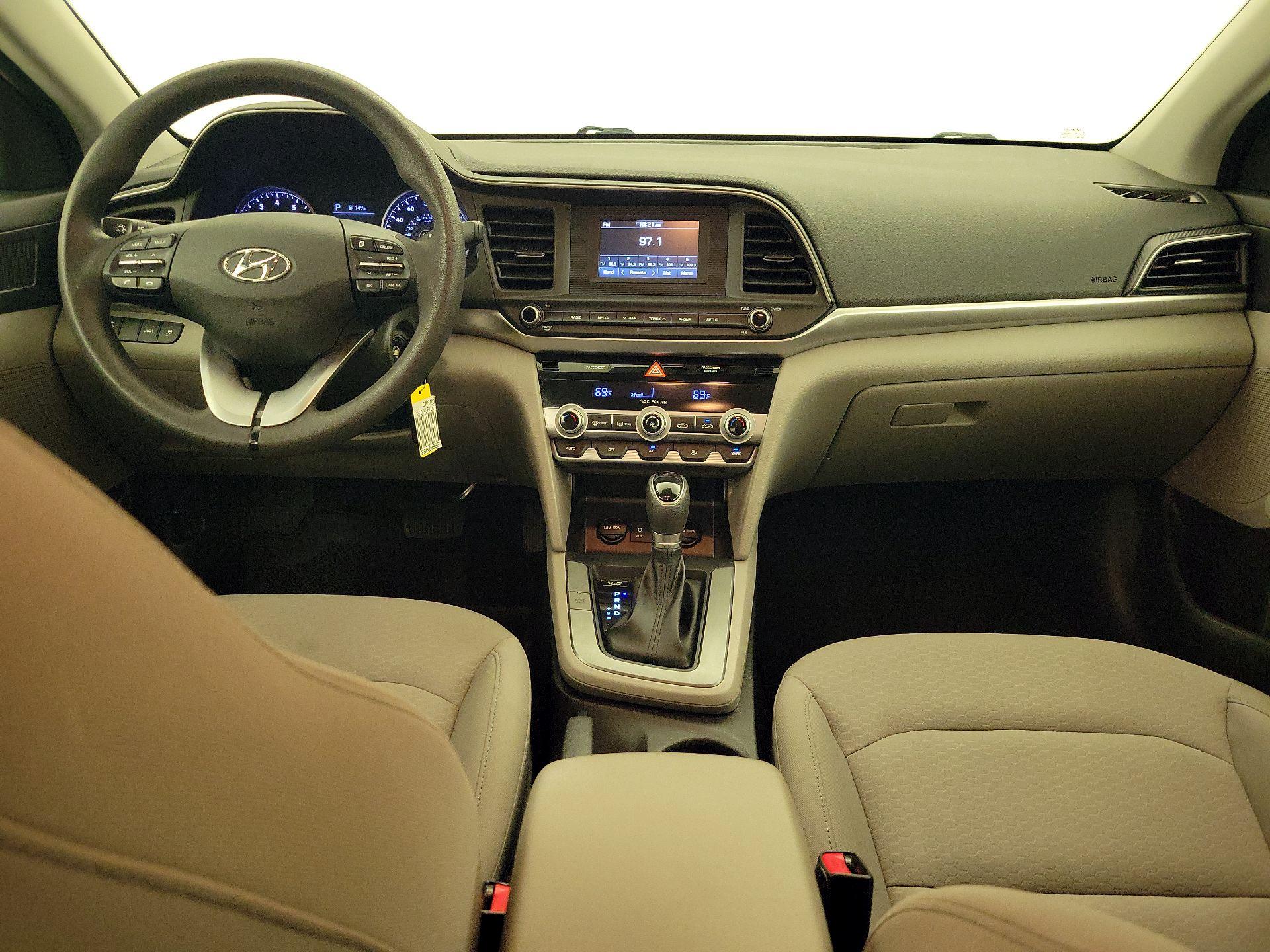 Thumbnail: 2020 Hyundai Elantra - 9