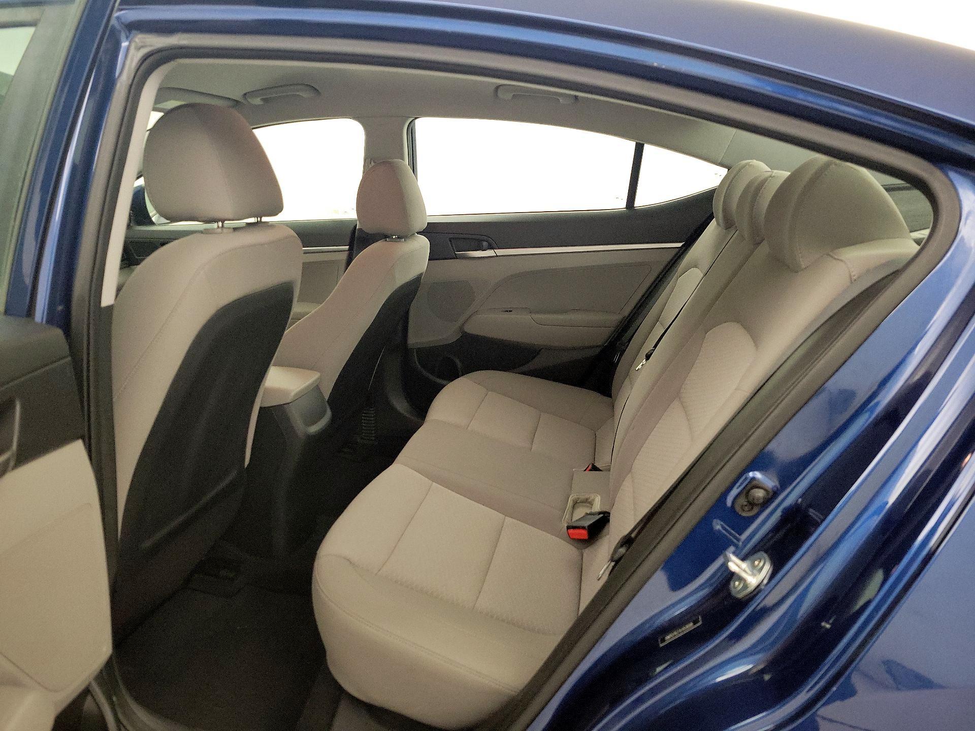 Thumbnail: 2020 Hyundai Elantra - 18