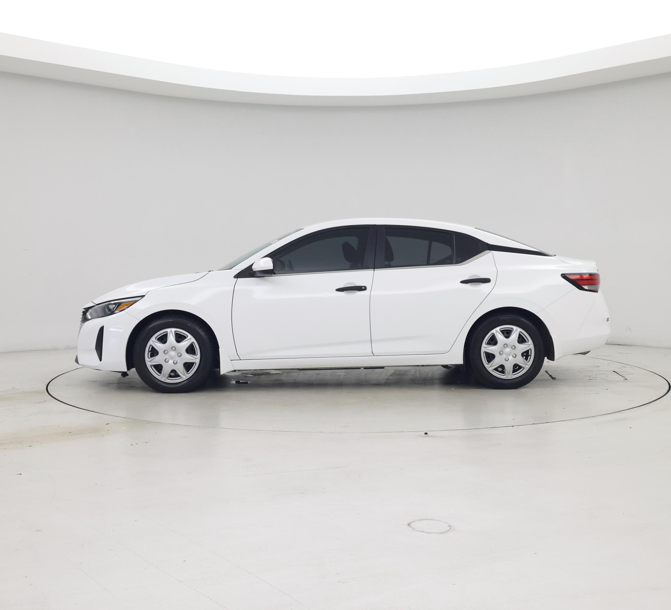 Thumbnail: 2024 Nissan Sentra - 3