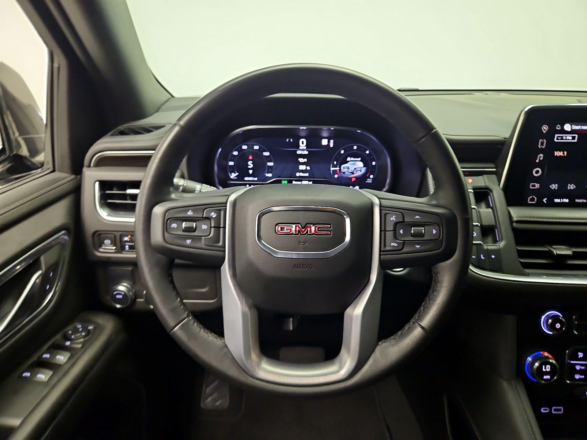 Thumbnail: 2023 GMC Yukon XL - 10