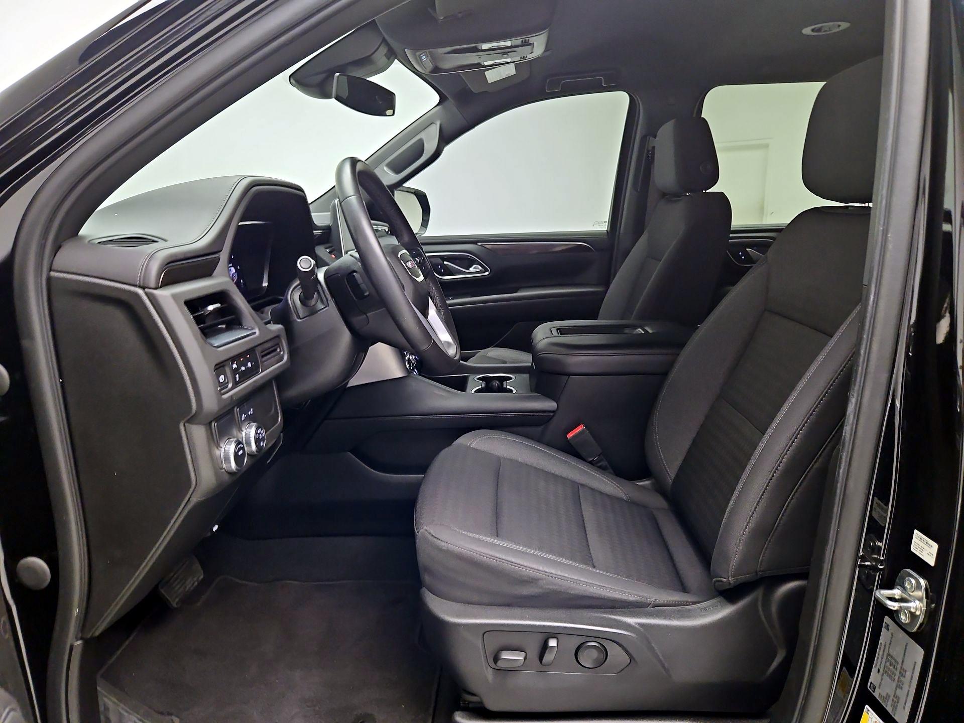 Thumbnail: 2023 GMC Yukon XL - 11