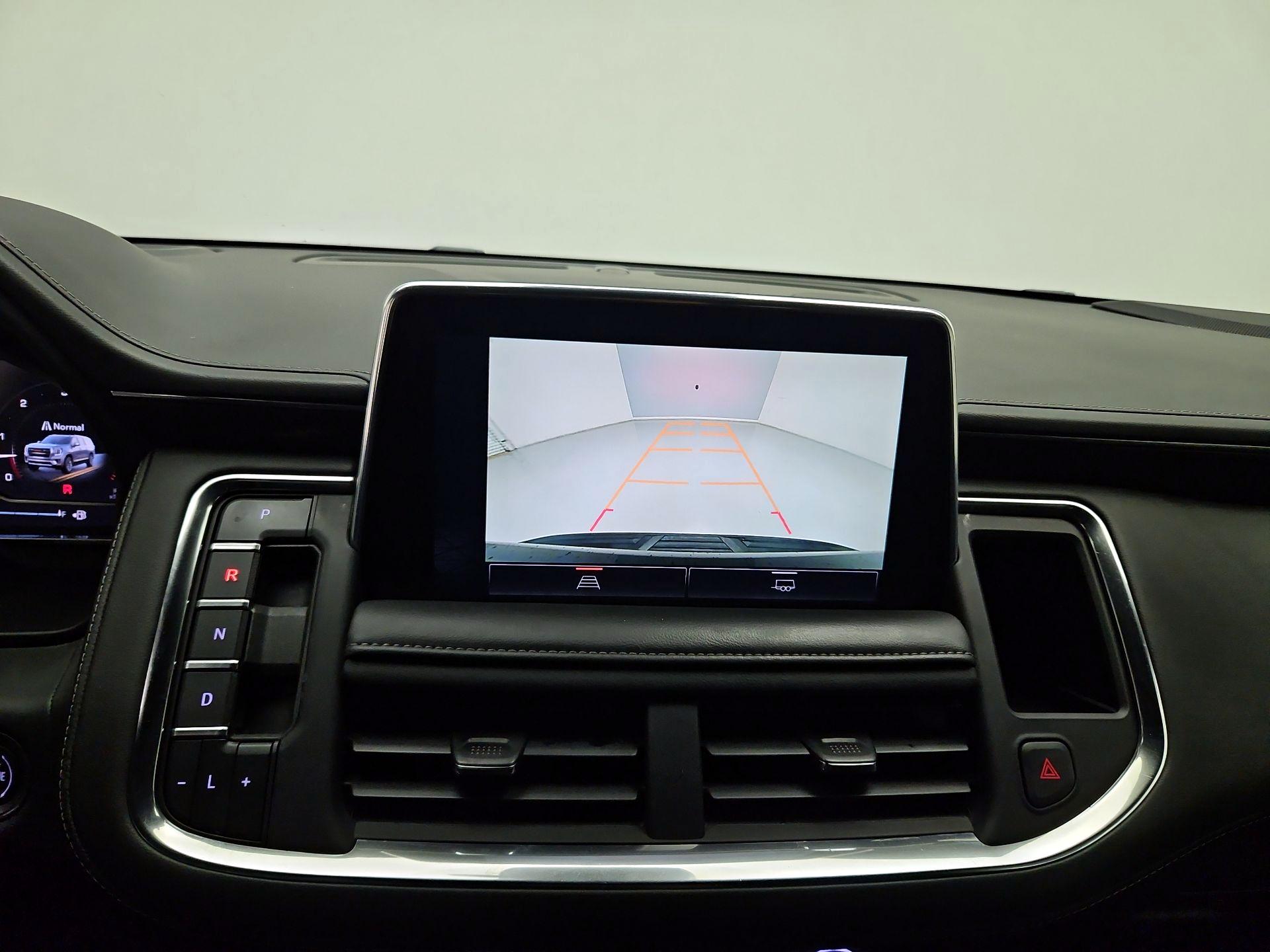 Thumbnail: 2023 GMC Yukon XL - 13