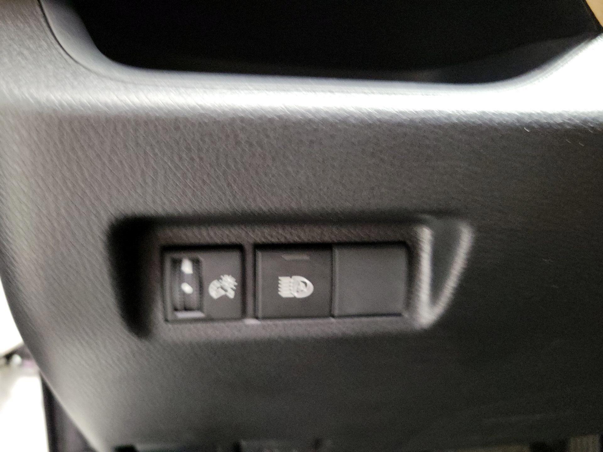 Thumbnail: 2023 Toyota RAV4 - 13