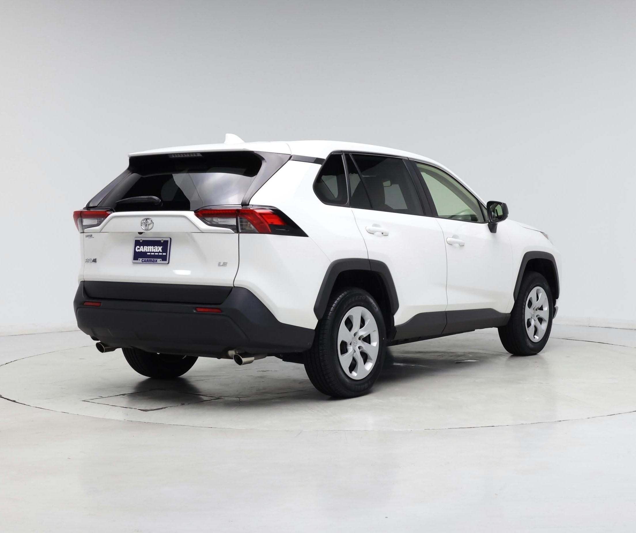 Thumbnail: 2023 Toyota RAV4 - 8