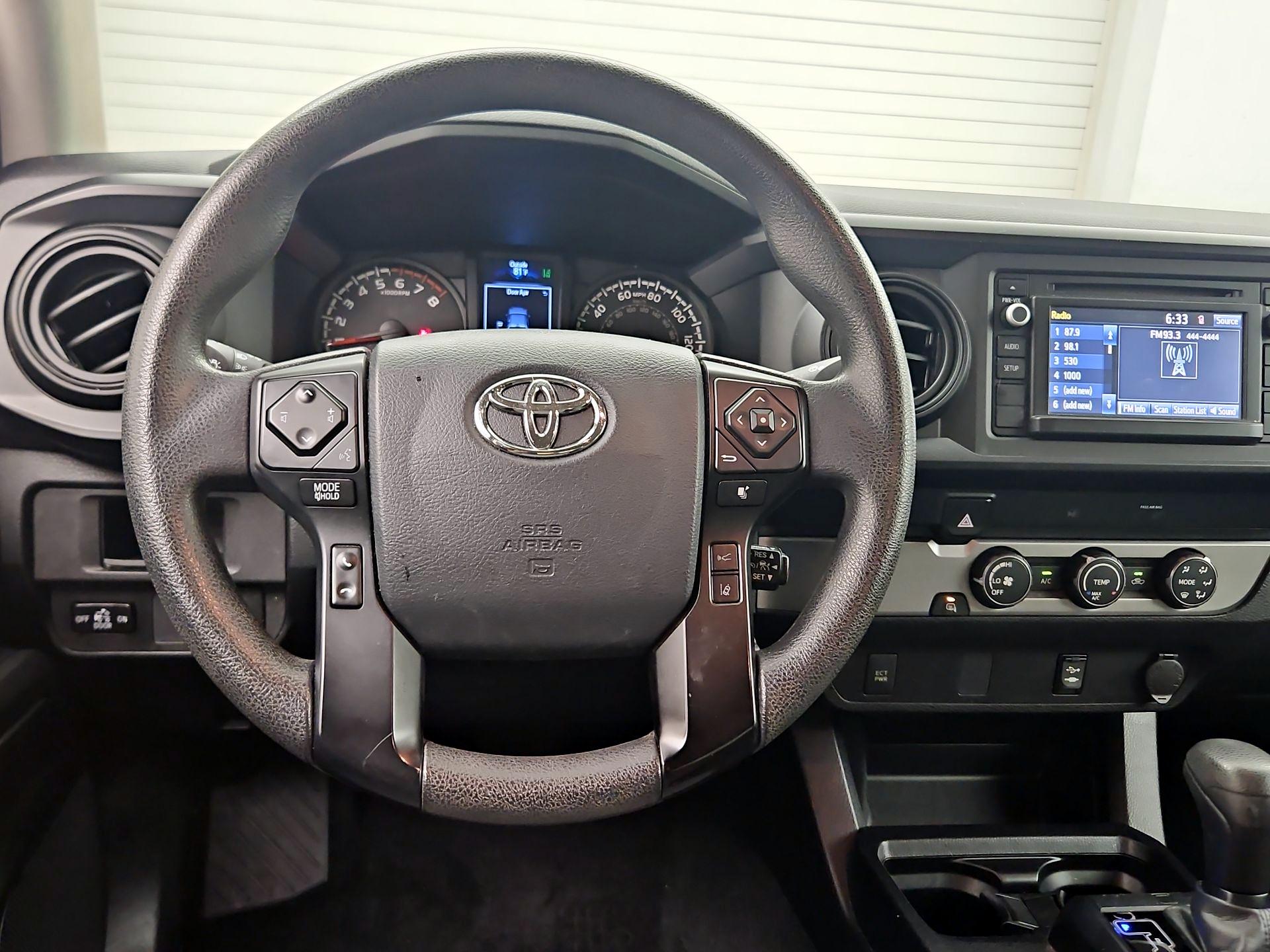 Thumbnail: 2019 Toyota Tacoma - 10