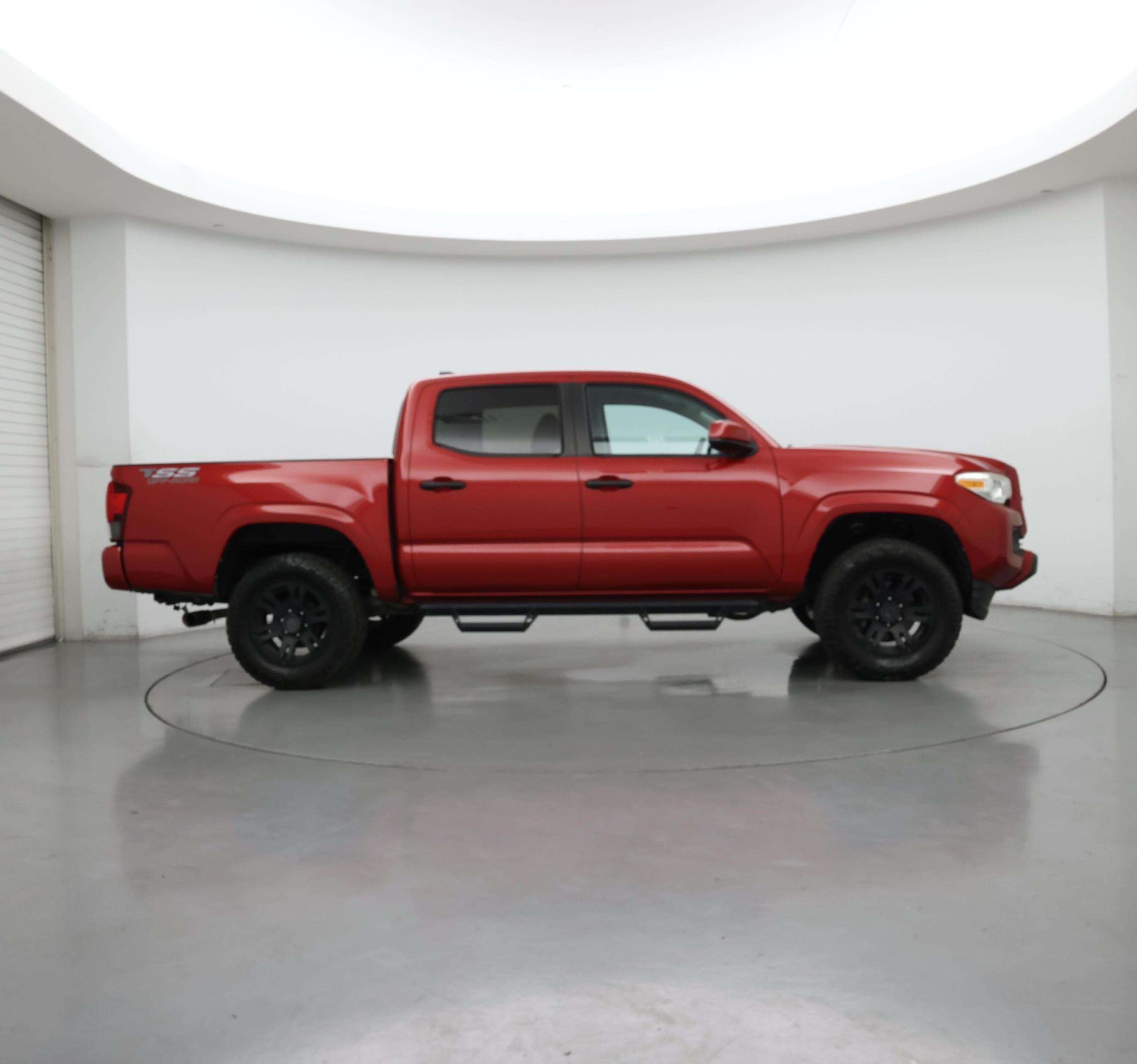 Thumbnail: 2019 Toyota Tacoma - 7