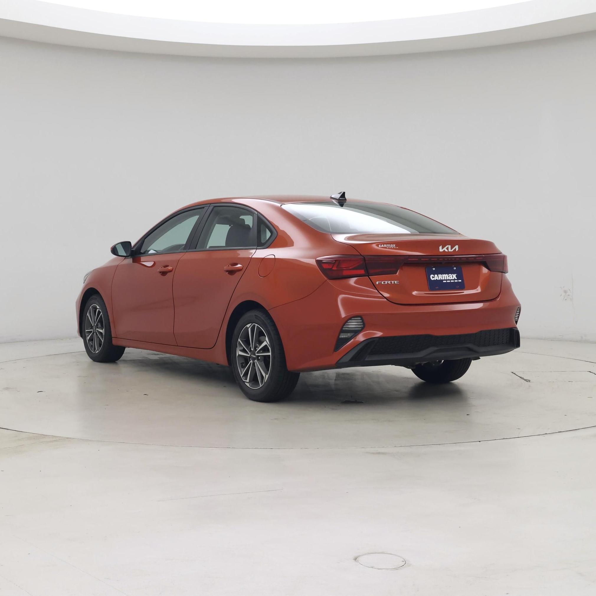 Thumbnail: 2023 Kia Forte - 2