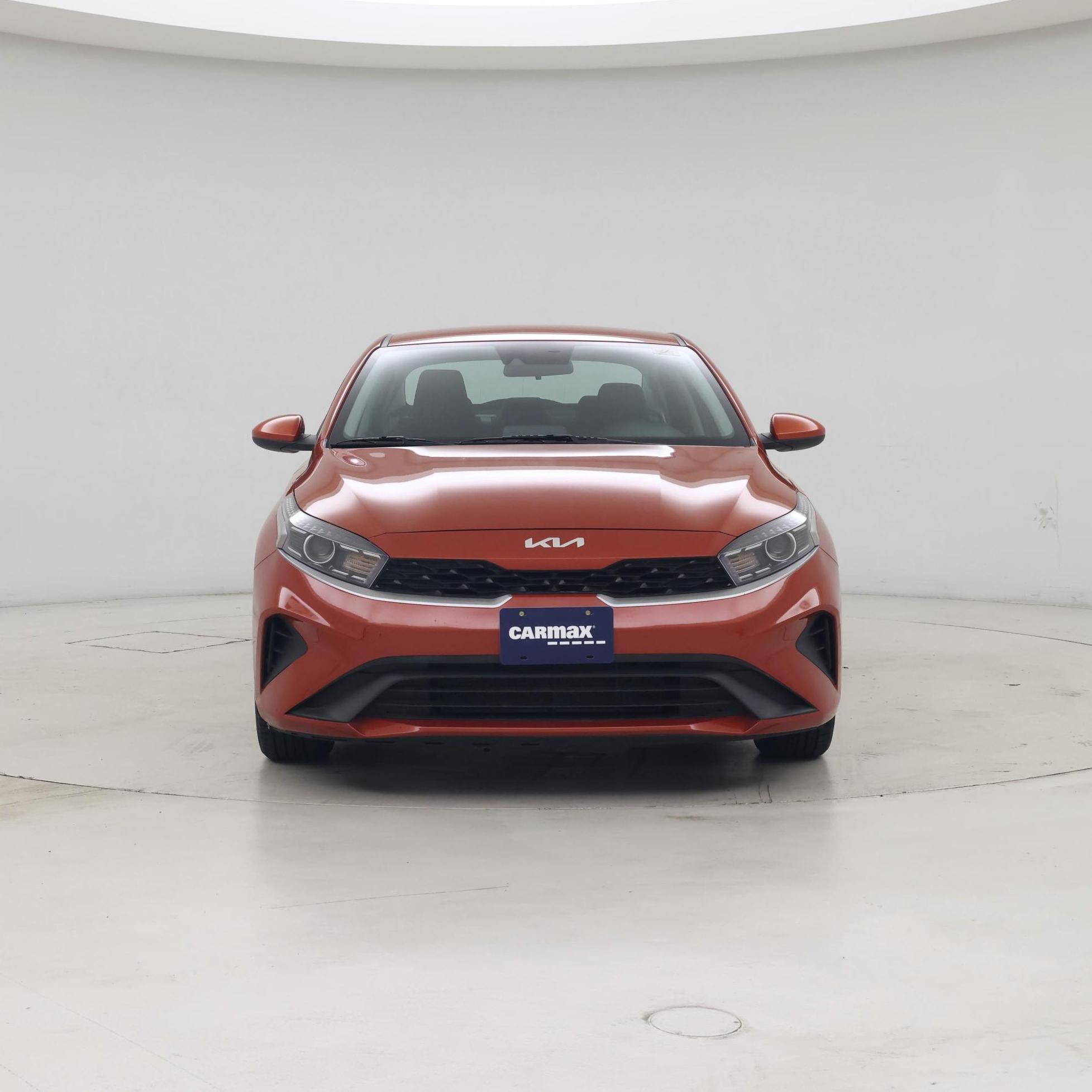 Thumbnail: 2023 Kia Forte - 5