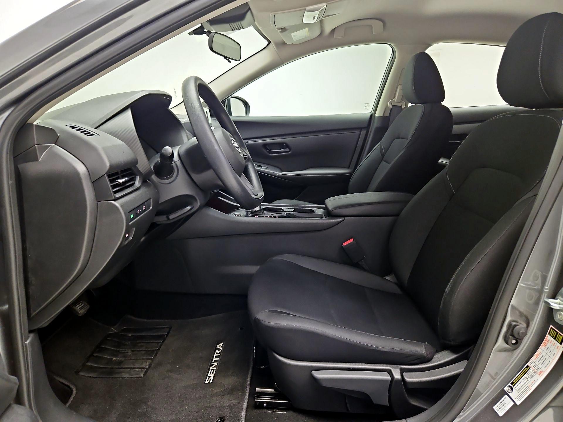 Thumbnail: 2025 Nissan Sentra - 11