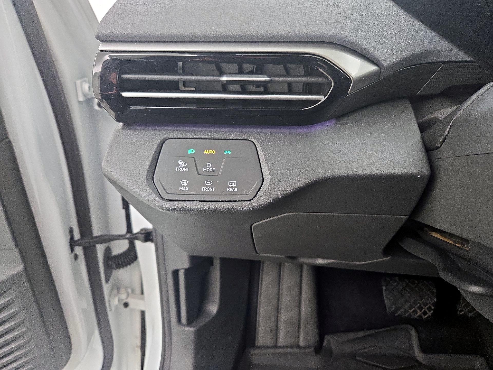 Thumbnail: 2023 Volkswagen ID.4 - 13