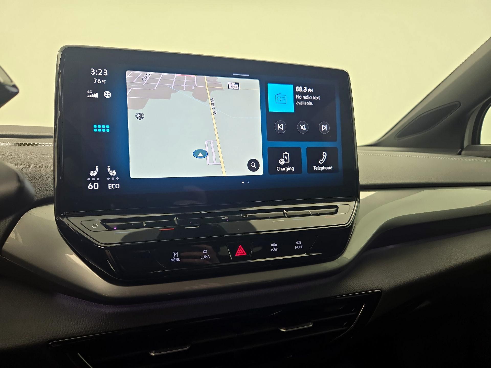 Thumbnail: 2023 Volkswagen ID.4 - 16