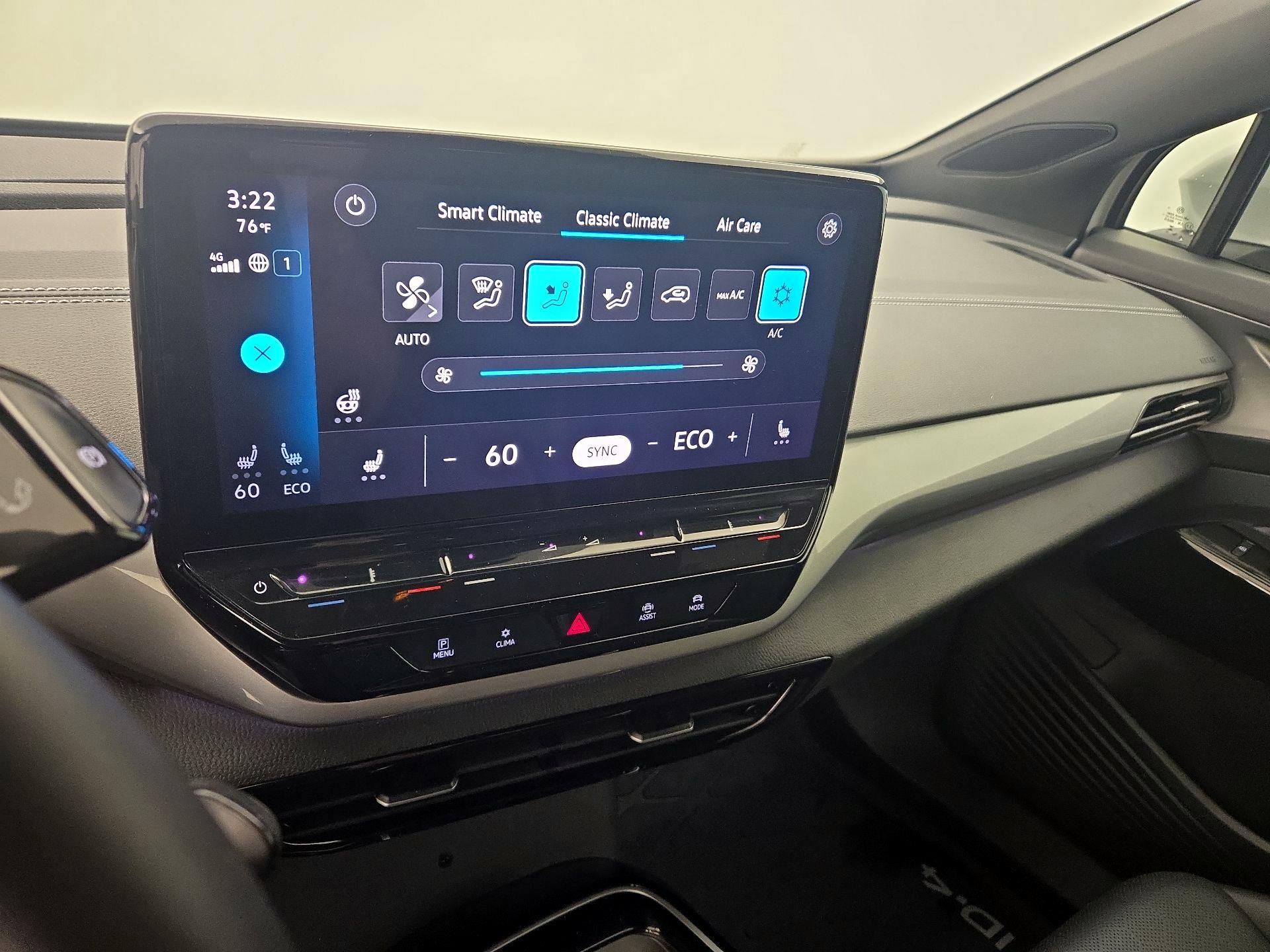 Thumbnail: 2023 Volkswagen ID.4 - 17