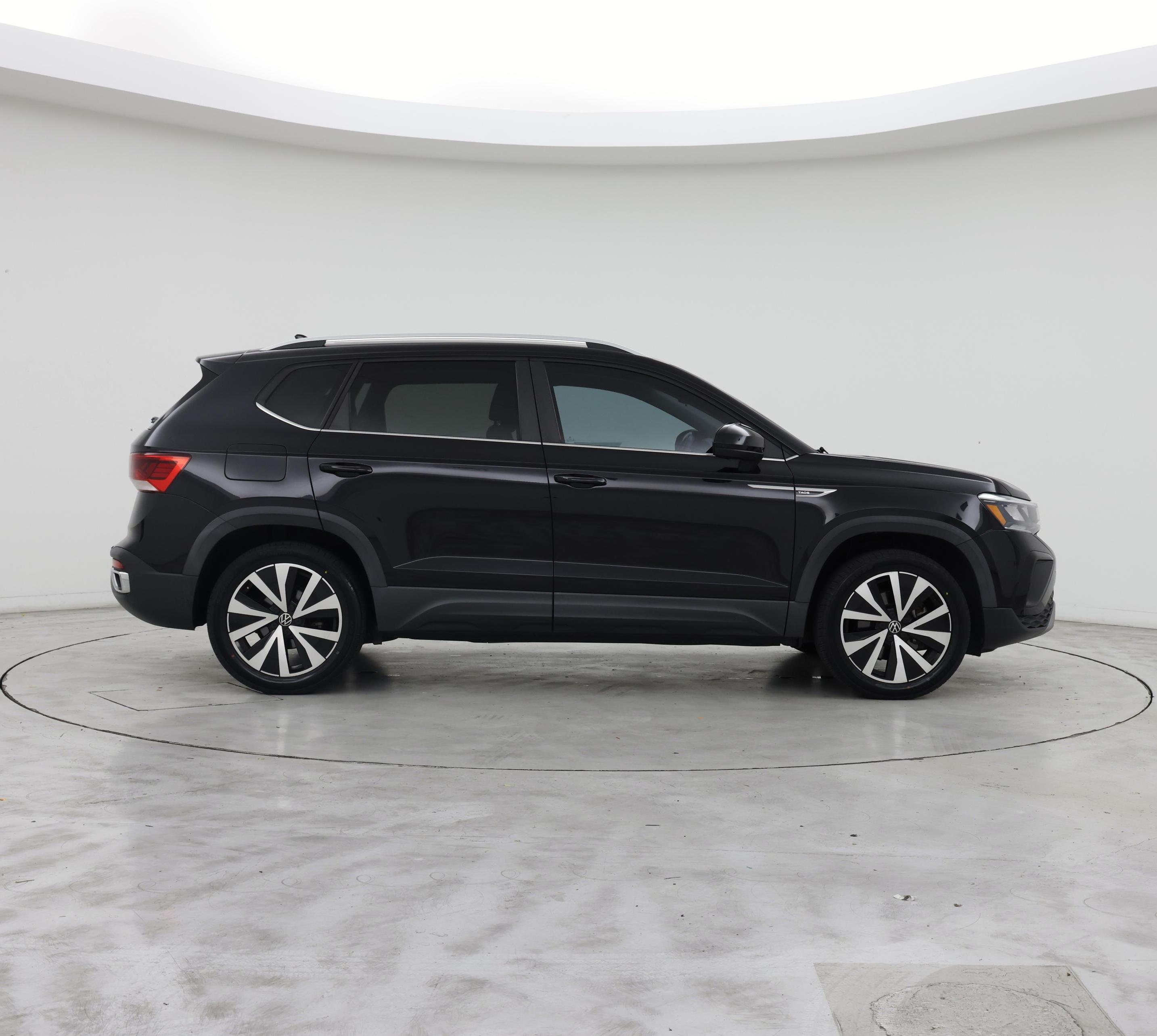 Thumbnail: 2022 Volkswagen Taos - 7
