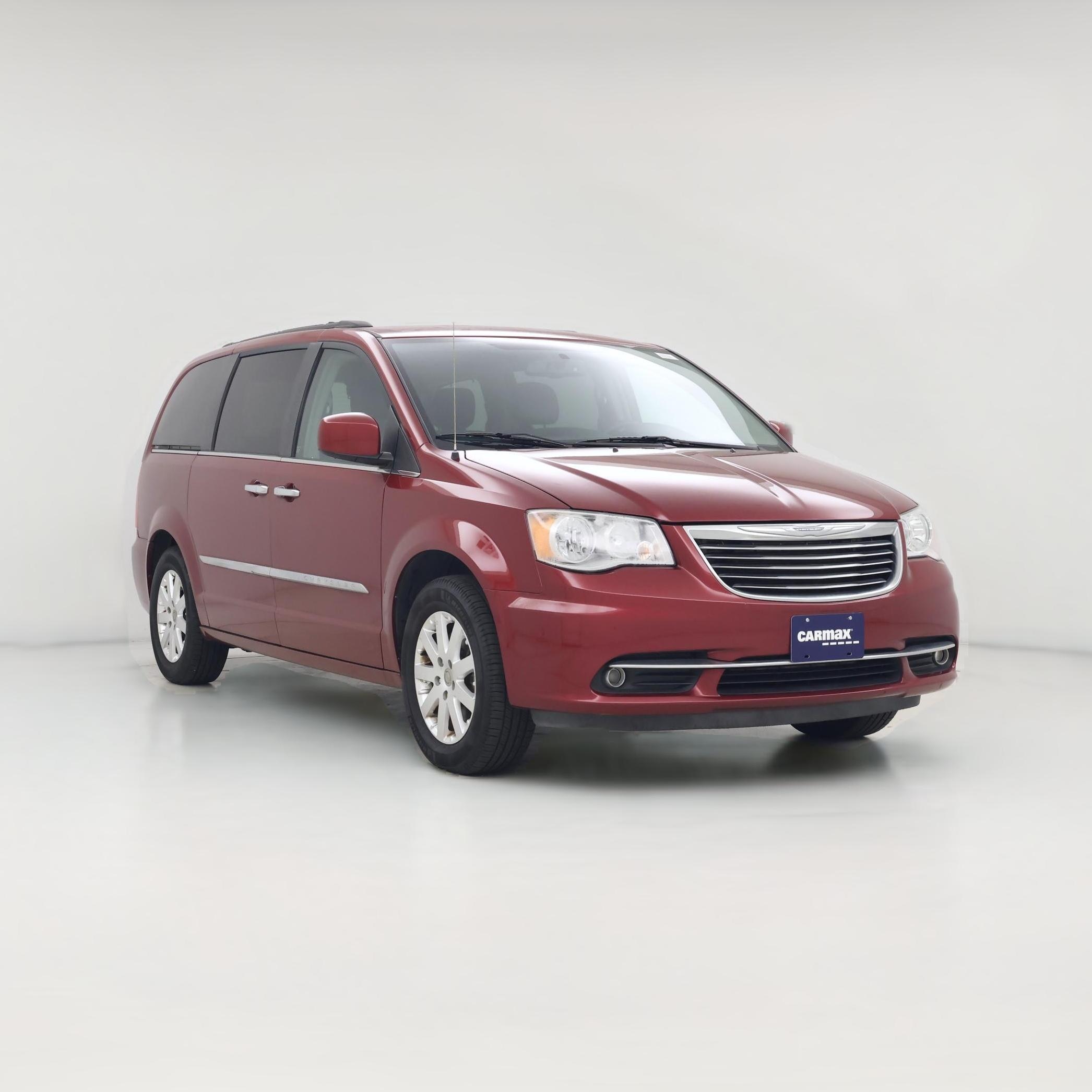 Thumbnail: 2016 Chrysler Town & Country - 1