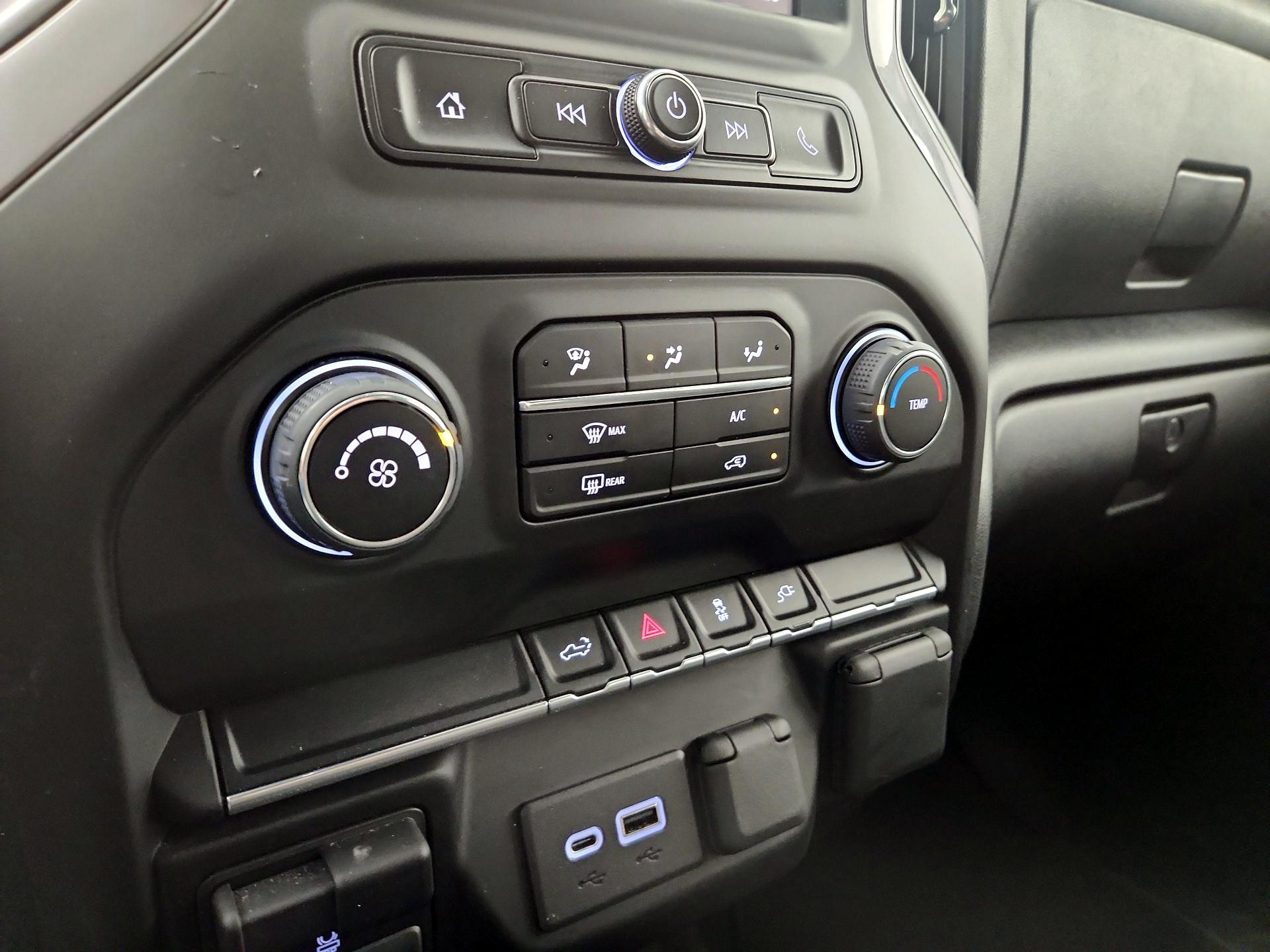 Thumbnail: 2022 Chevrolet Silverado 2500 - 14